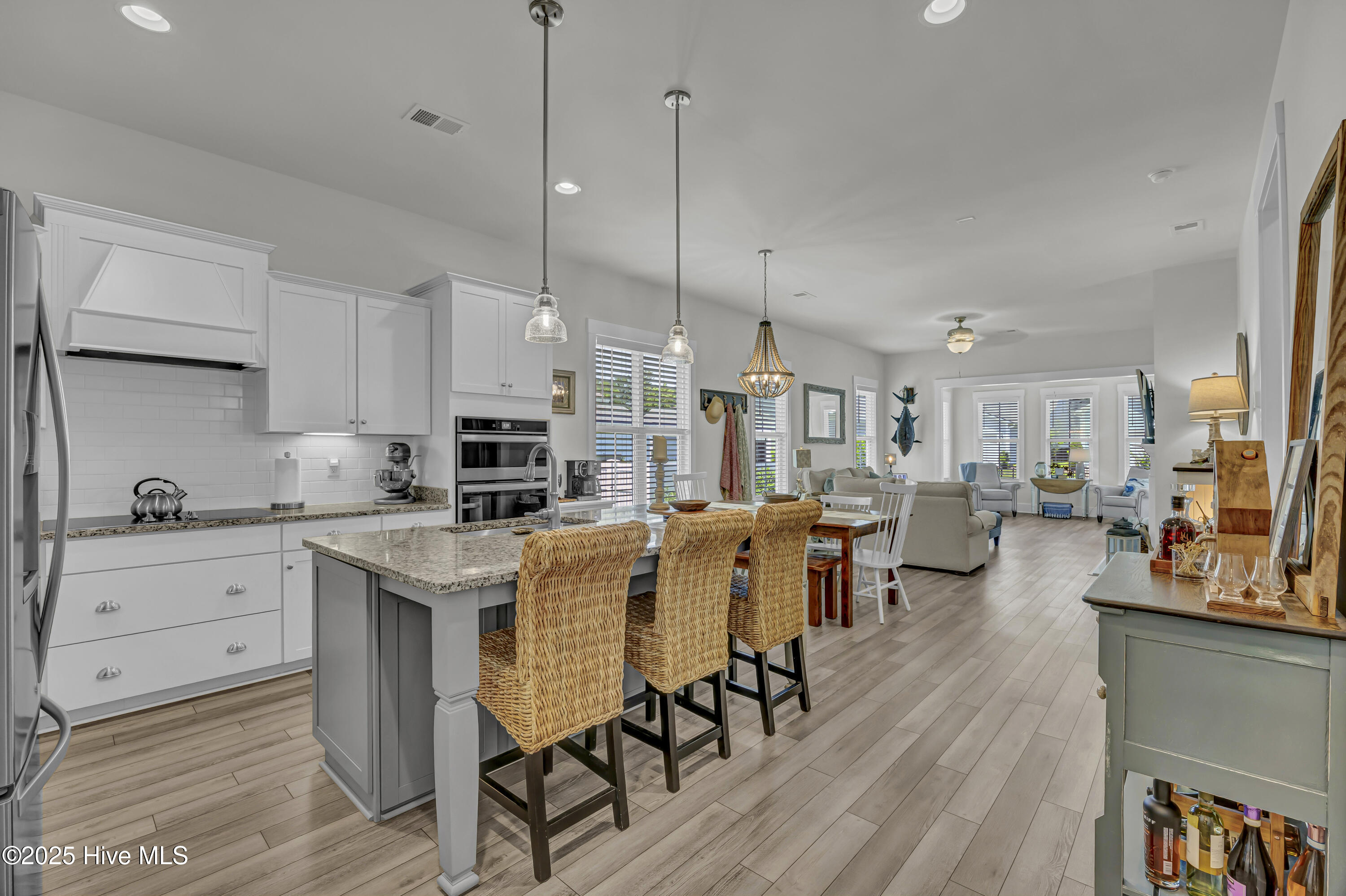 100517426 | Photo 20