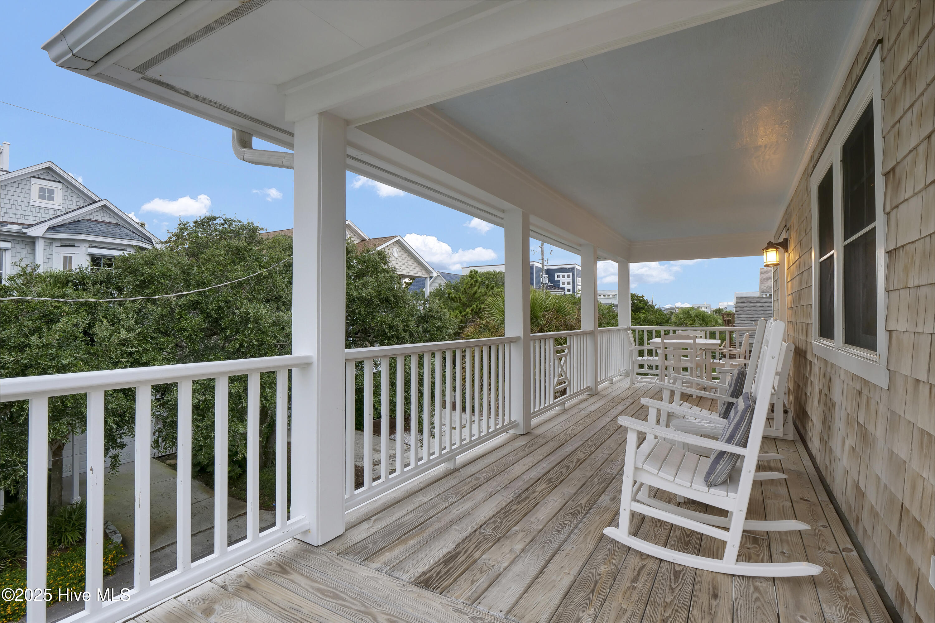 100525301 | Photo 39