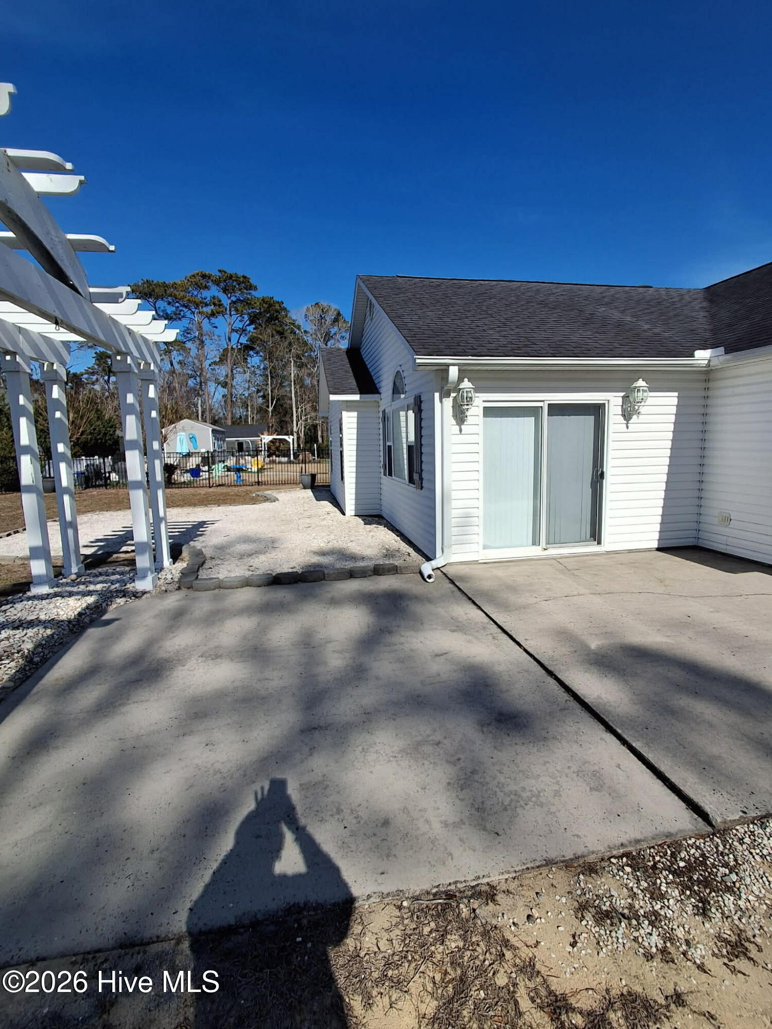 100554773 | Photo 15