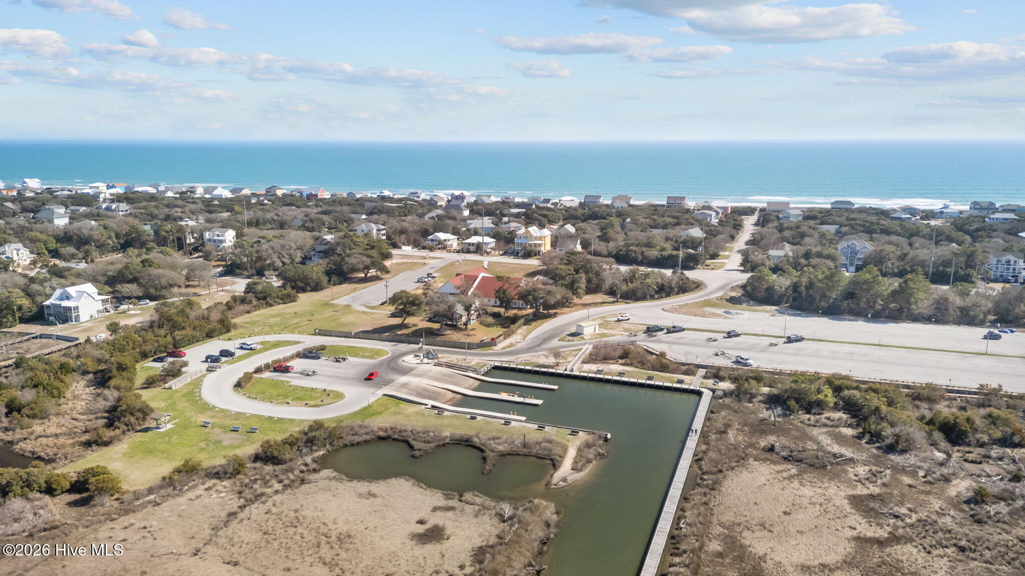 100559808 | Photo 40