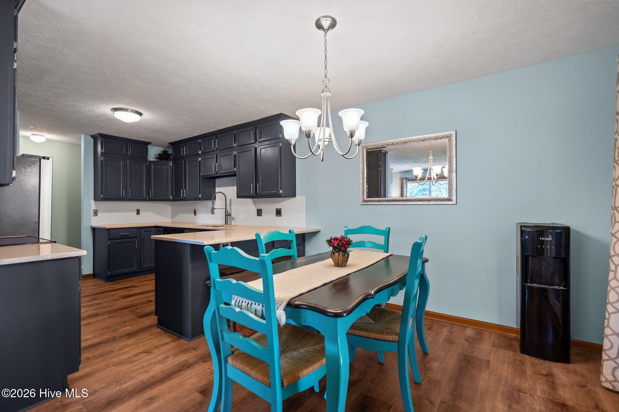 100569191 | Photo 15