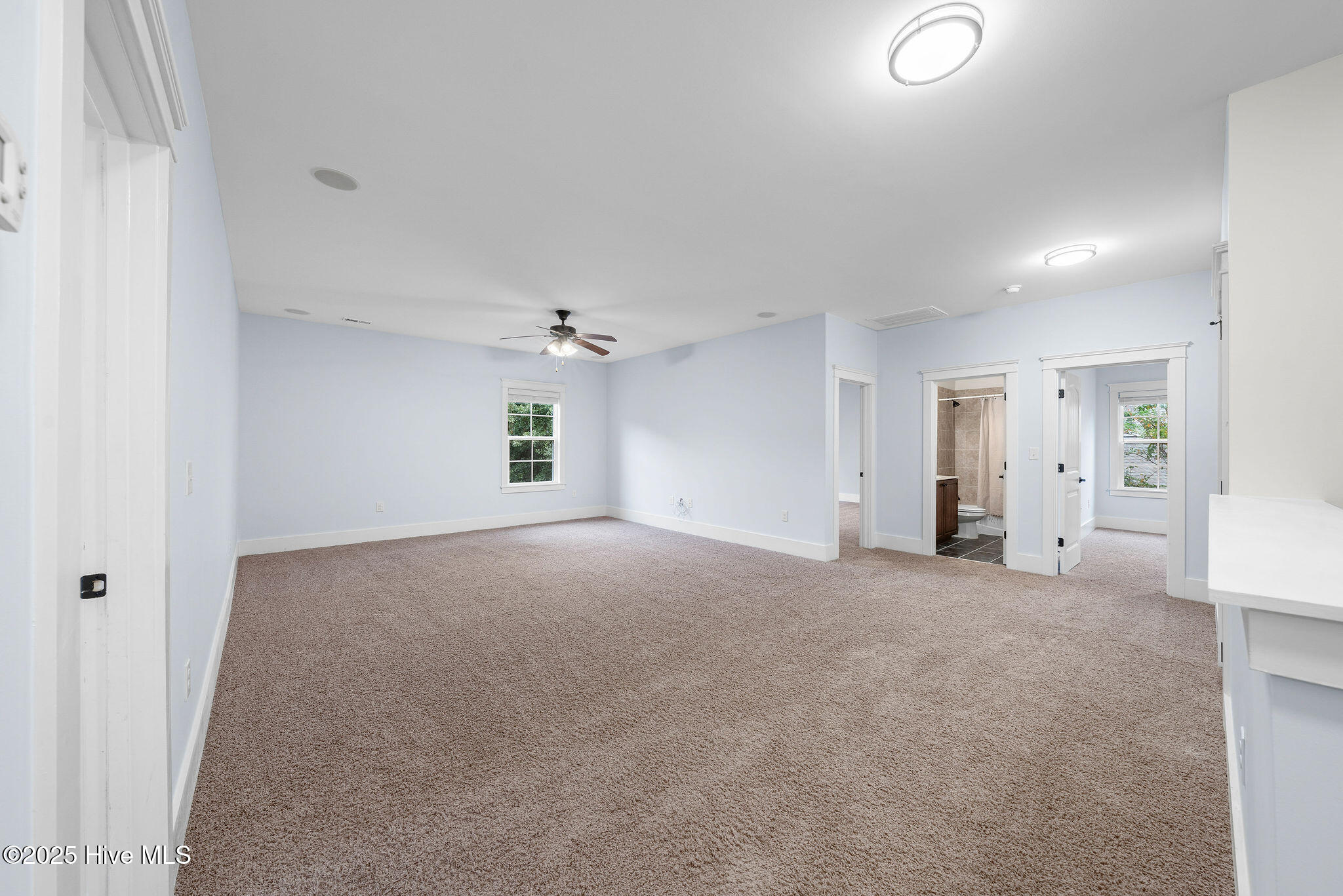 100536544 | Photo 55