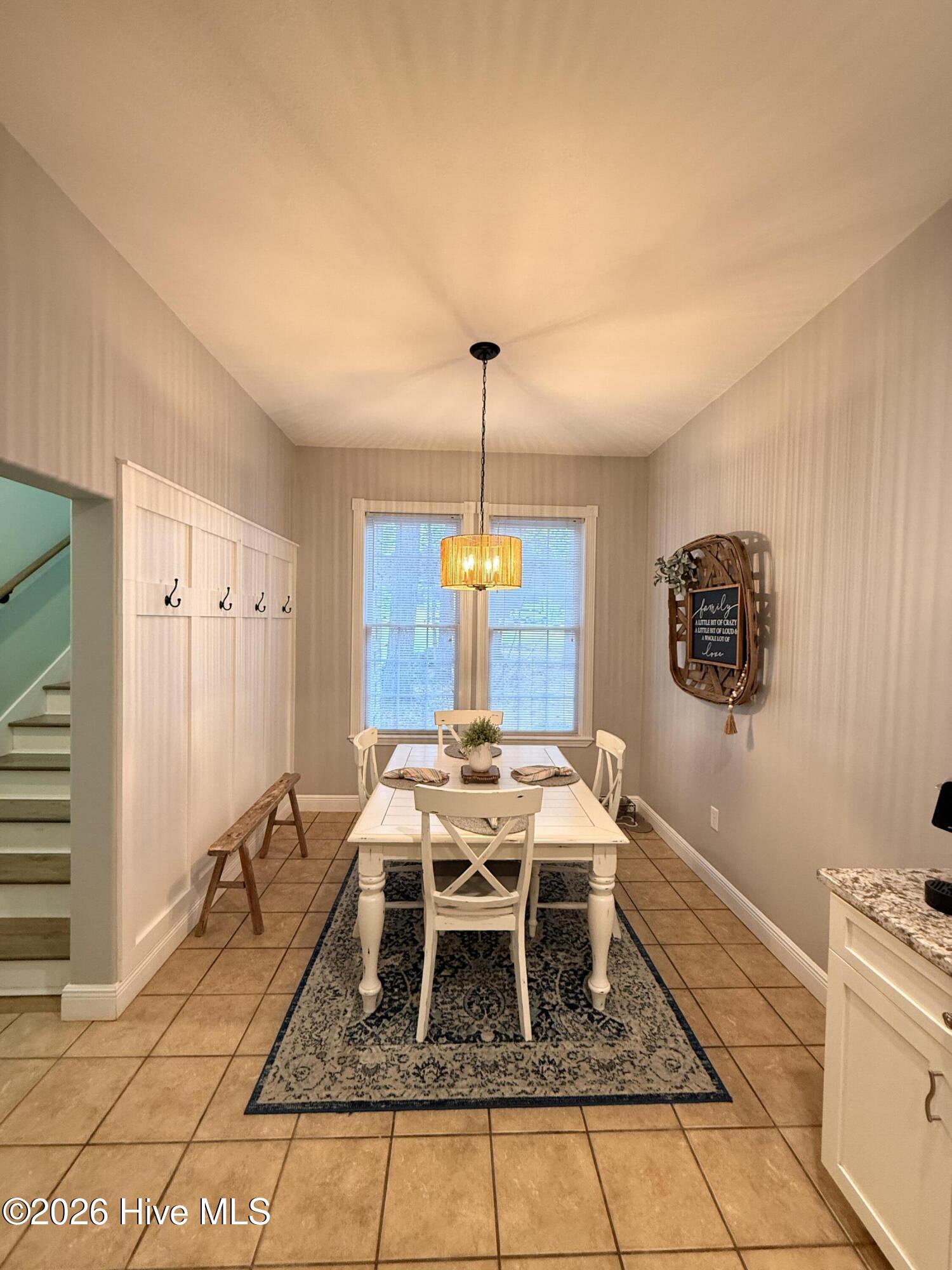 100559572 | Photo 10