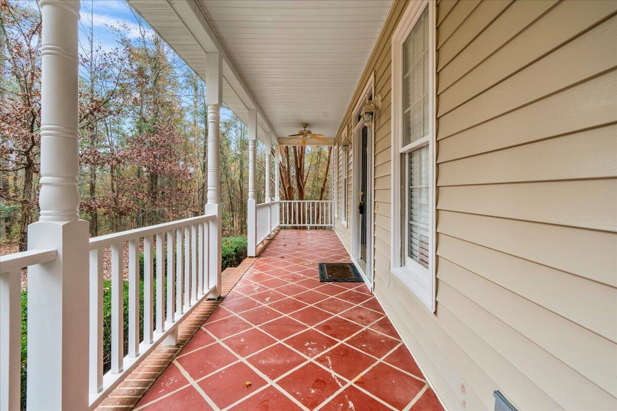 05-Front Porch