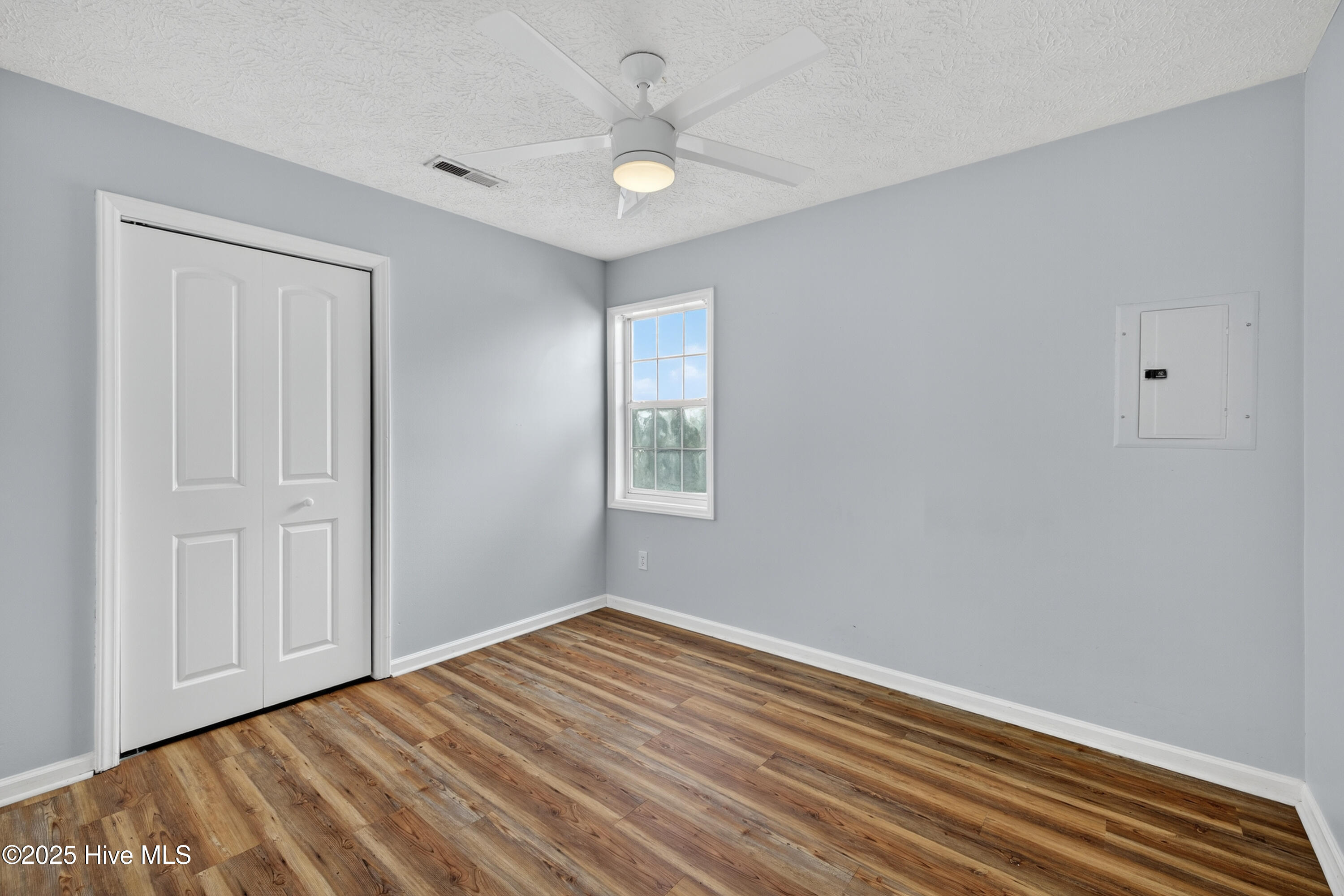716 Varsity Drive, Wilmington, NC 28403 – photo 20: Bedroom 2