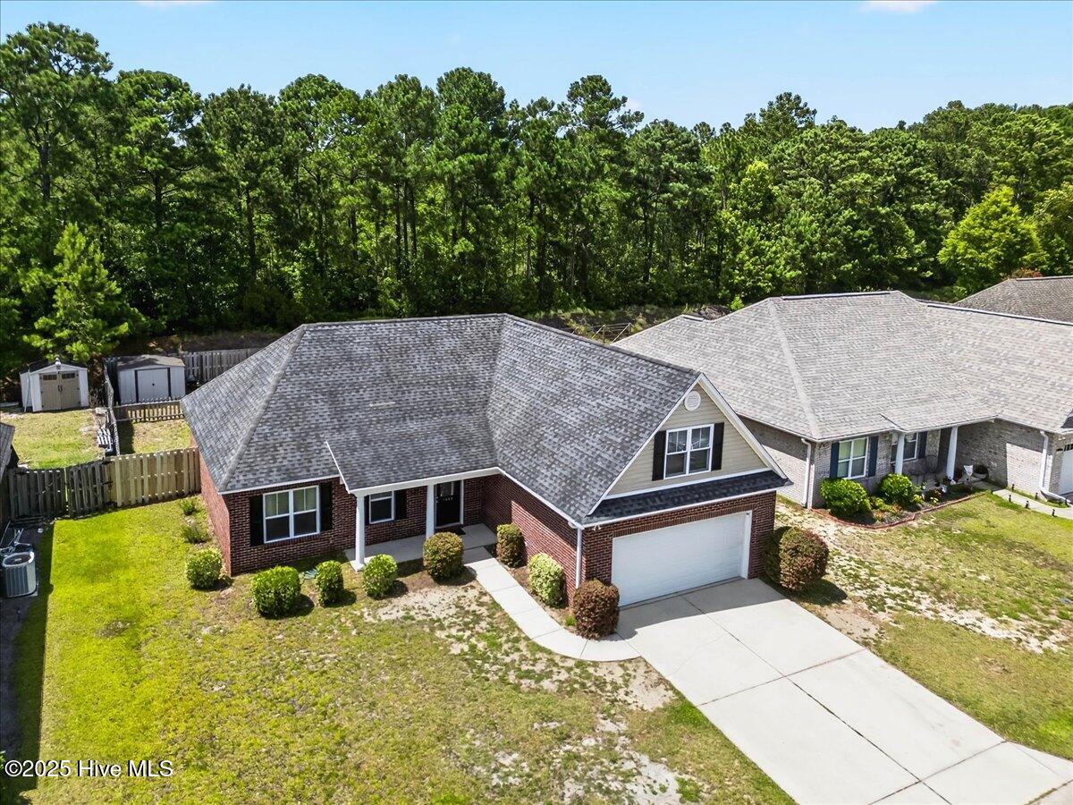 100516834 | Photo 42