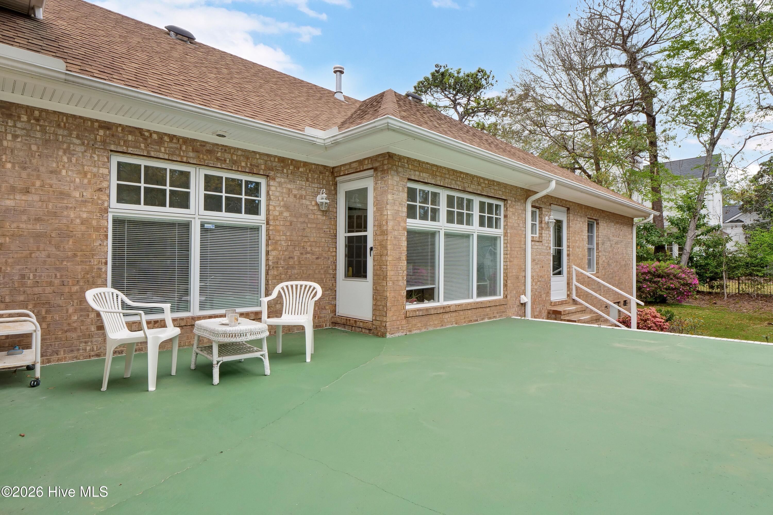 100564382 | Photo 27