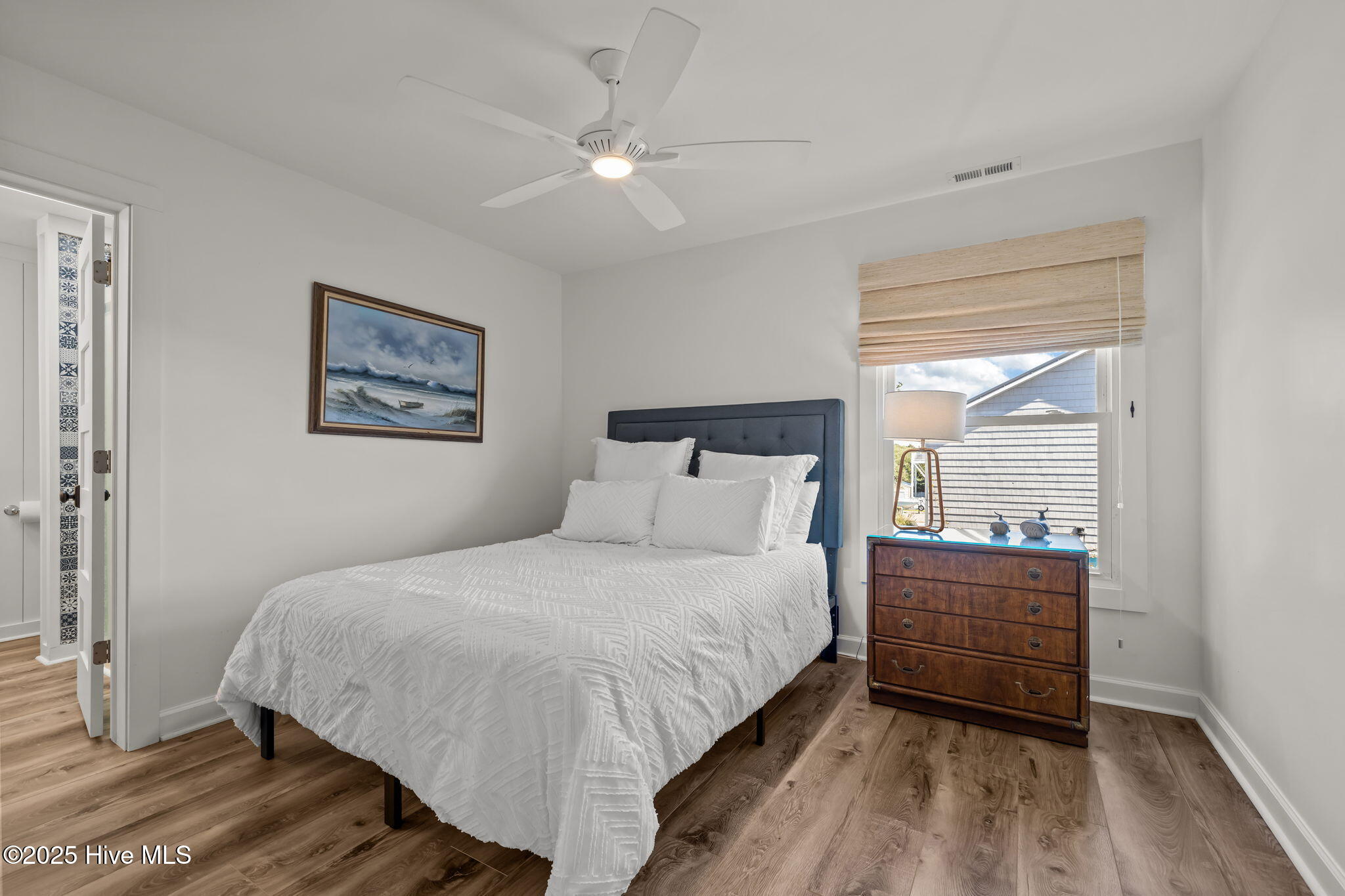 100536314 | Photo 26