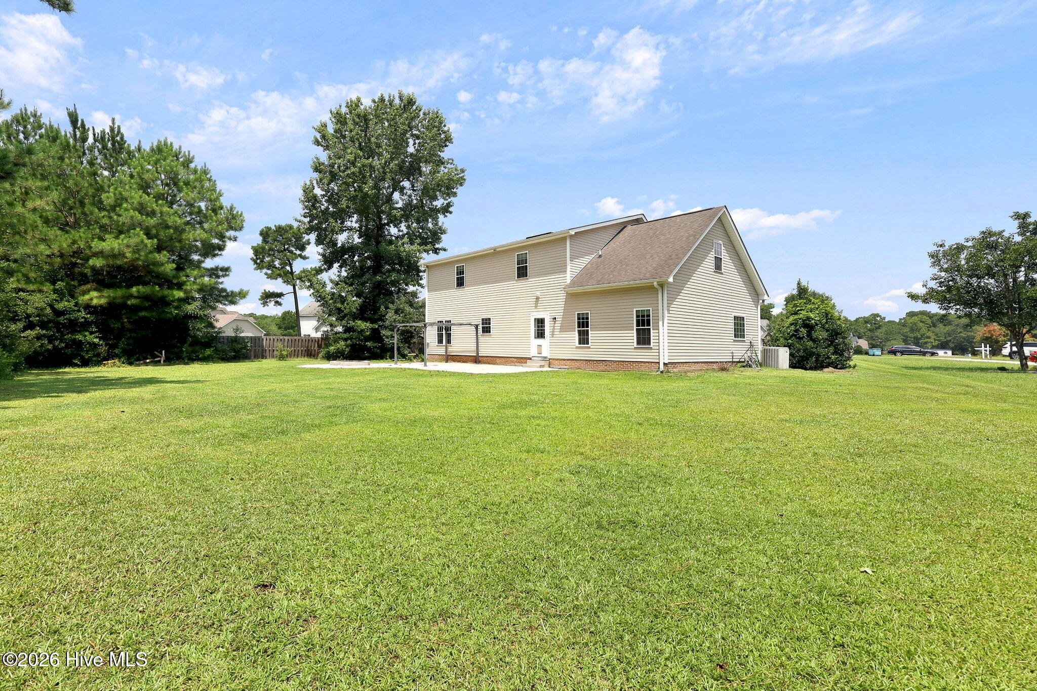 302 Squire Court,Maple Hill