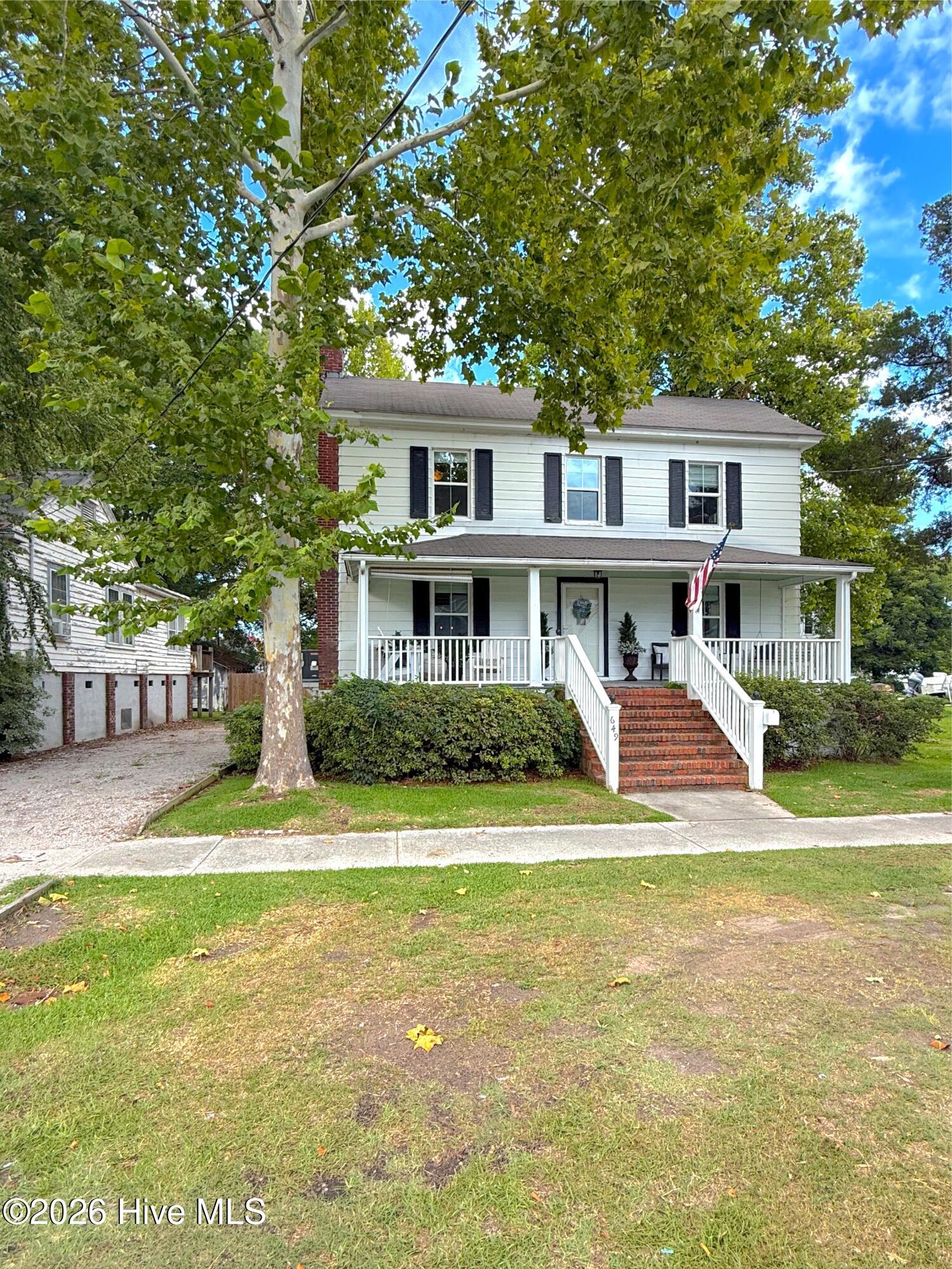 Homes for sale in Belhaven, NC | 649 E Main St, Belhaven, NC 27810 | MLS# 100586236