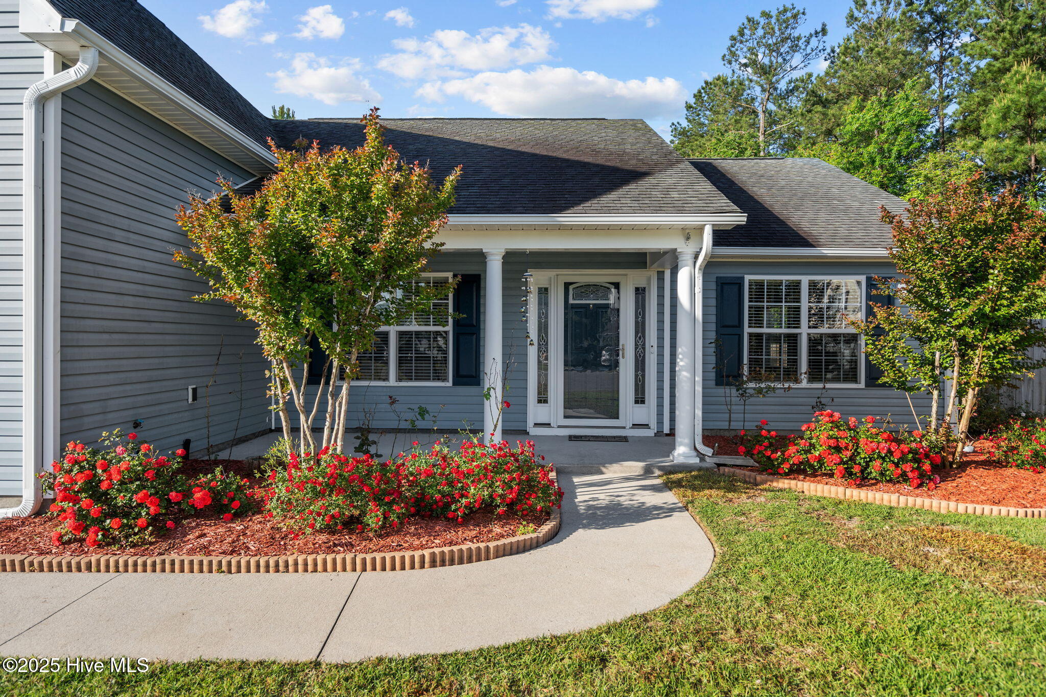 100539889 | Photo 36