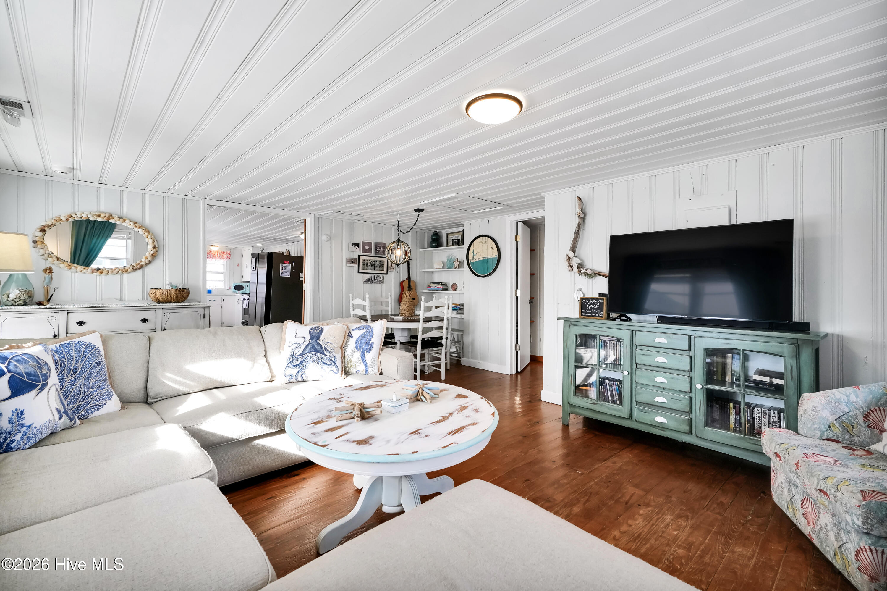 100552516 | Photo 10