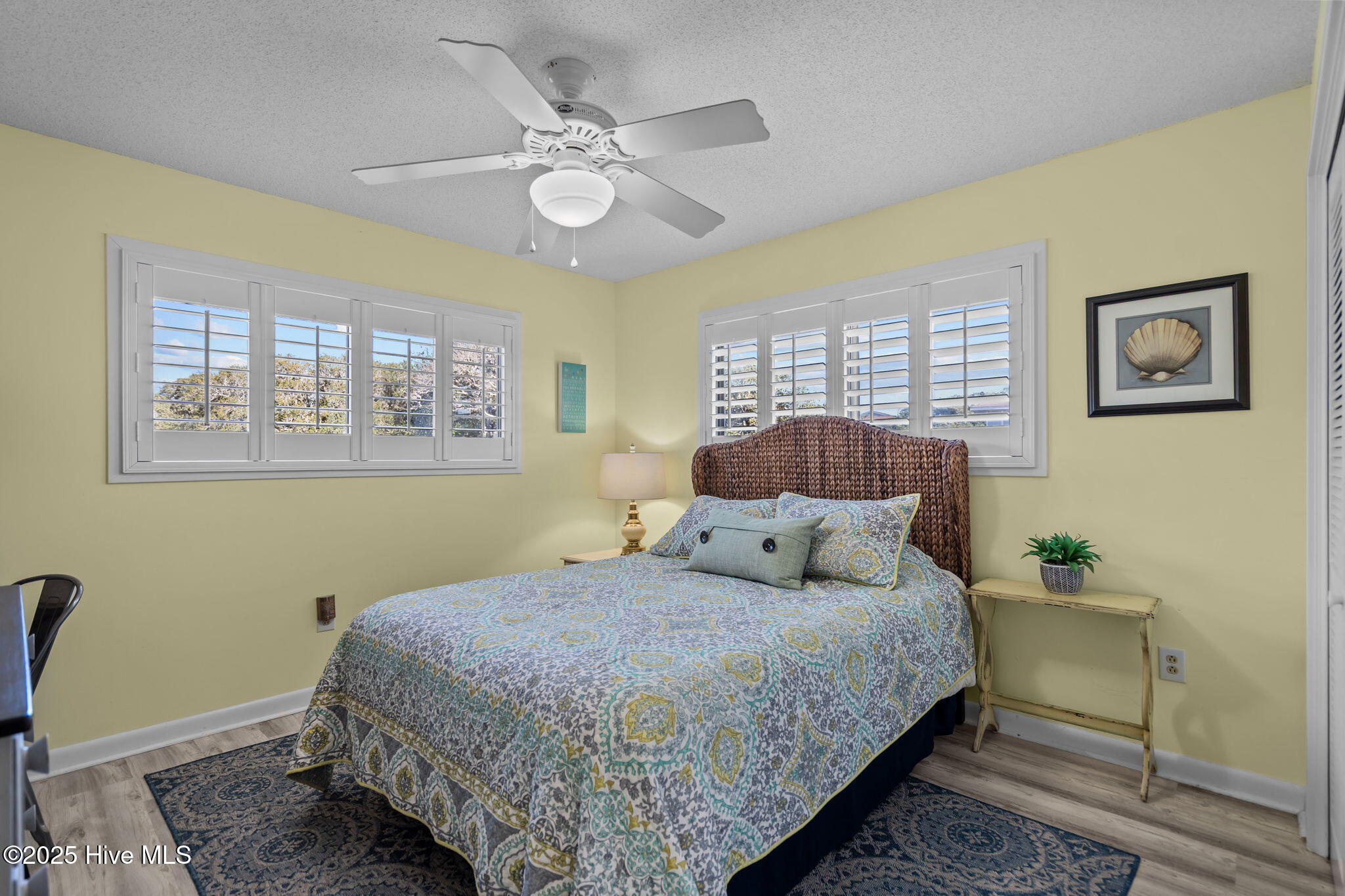 100541218 | Photo 31