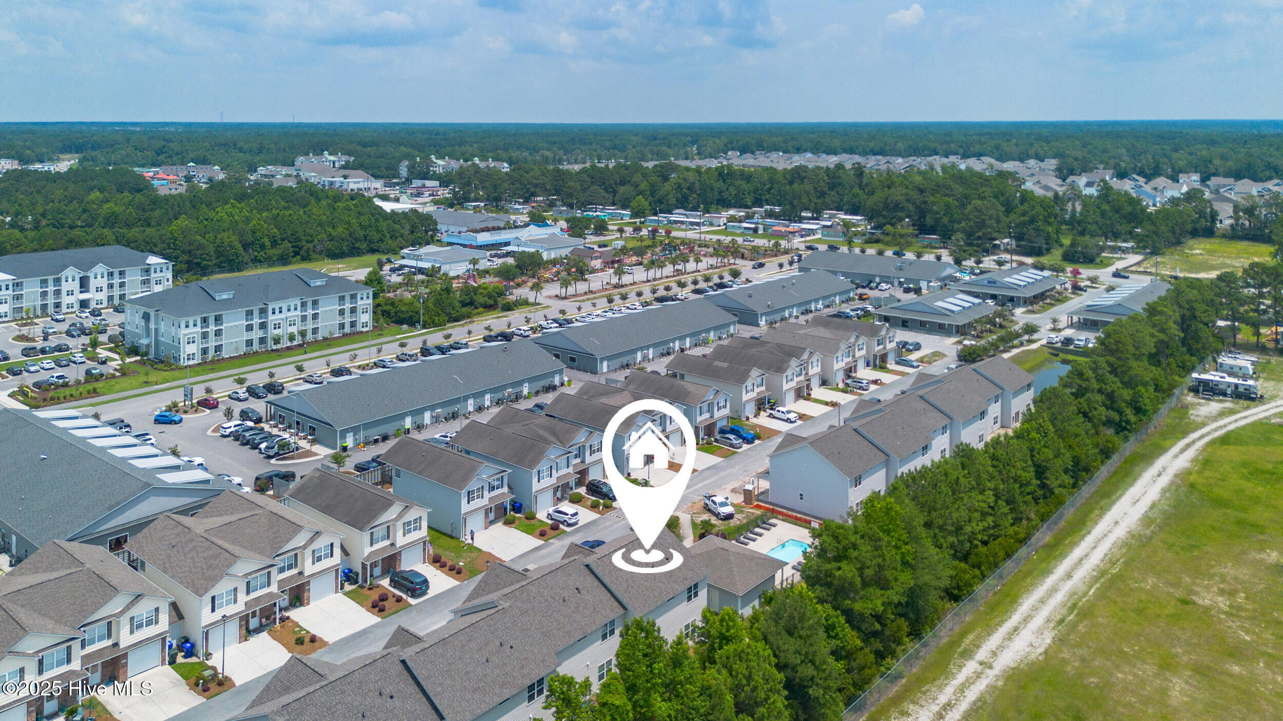 100563674 | Photo 36