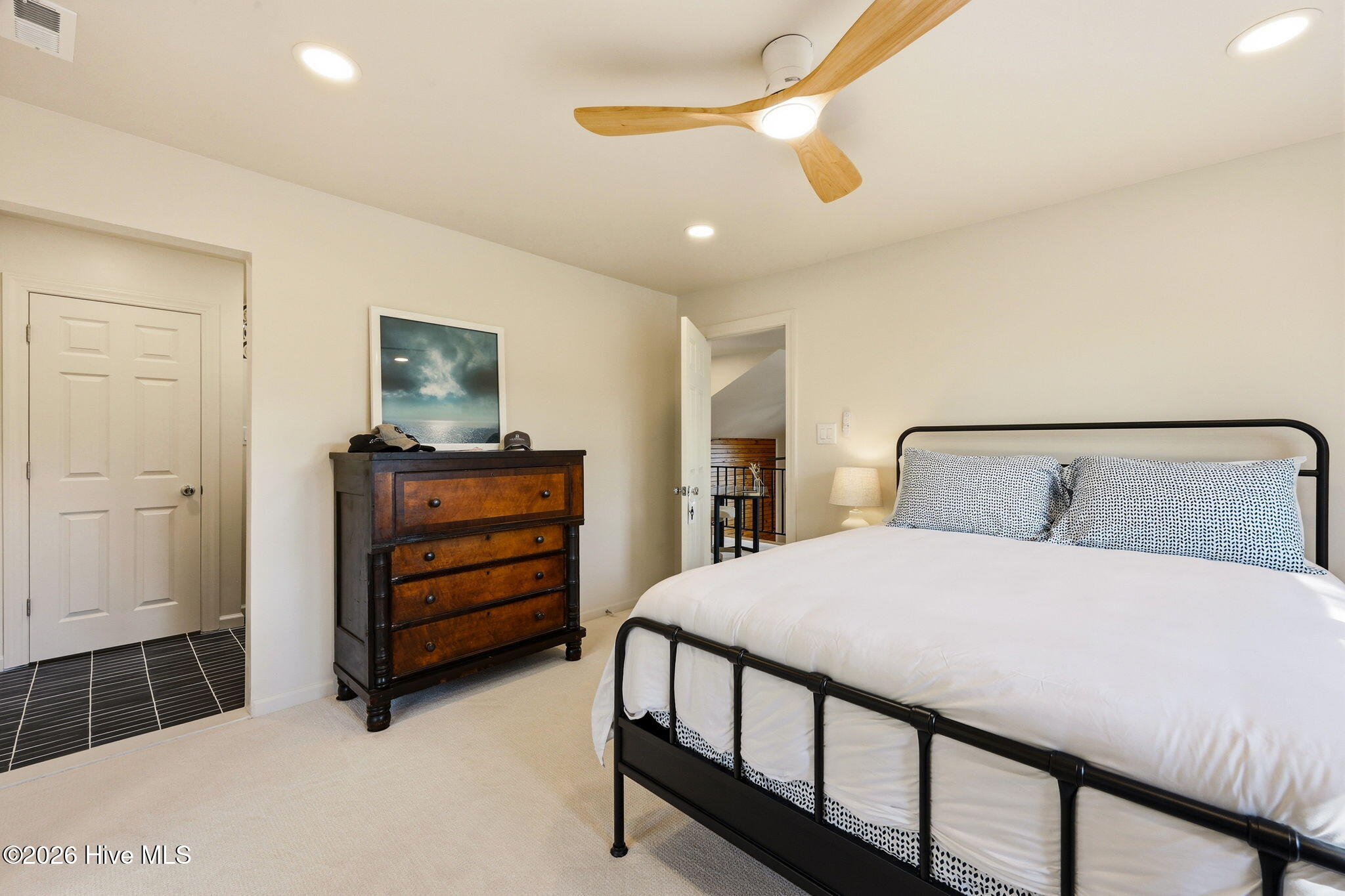 954 Fork Point Road,Oriental