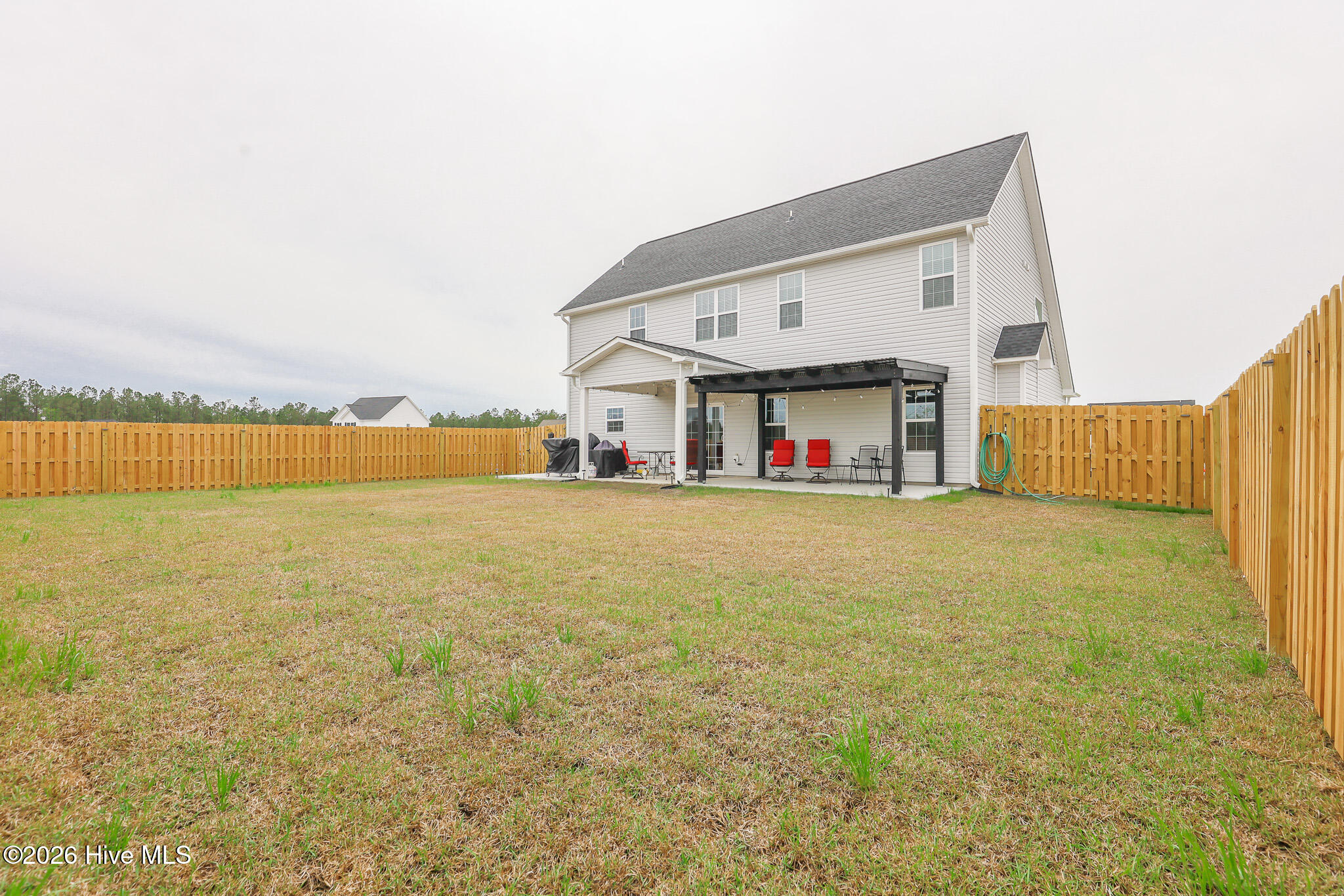 100566791 | Photo 43