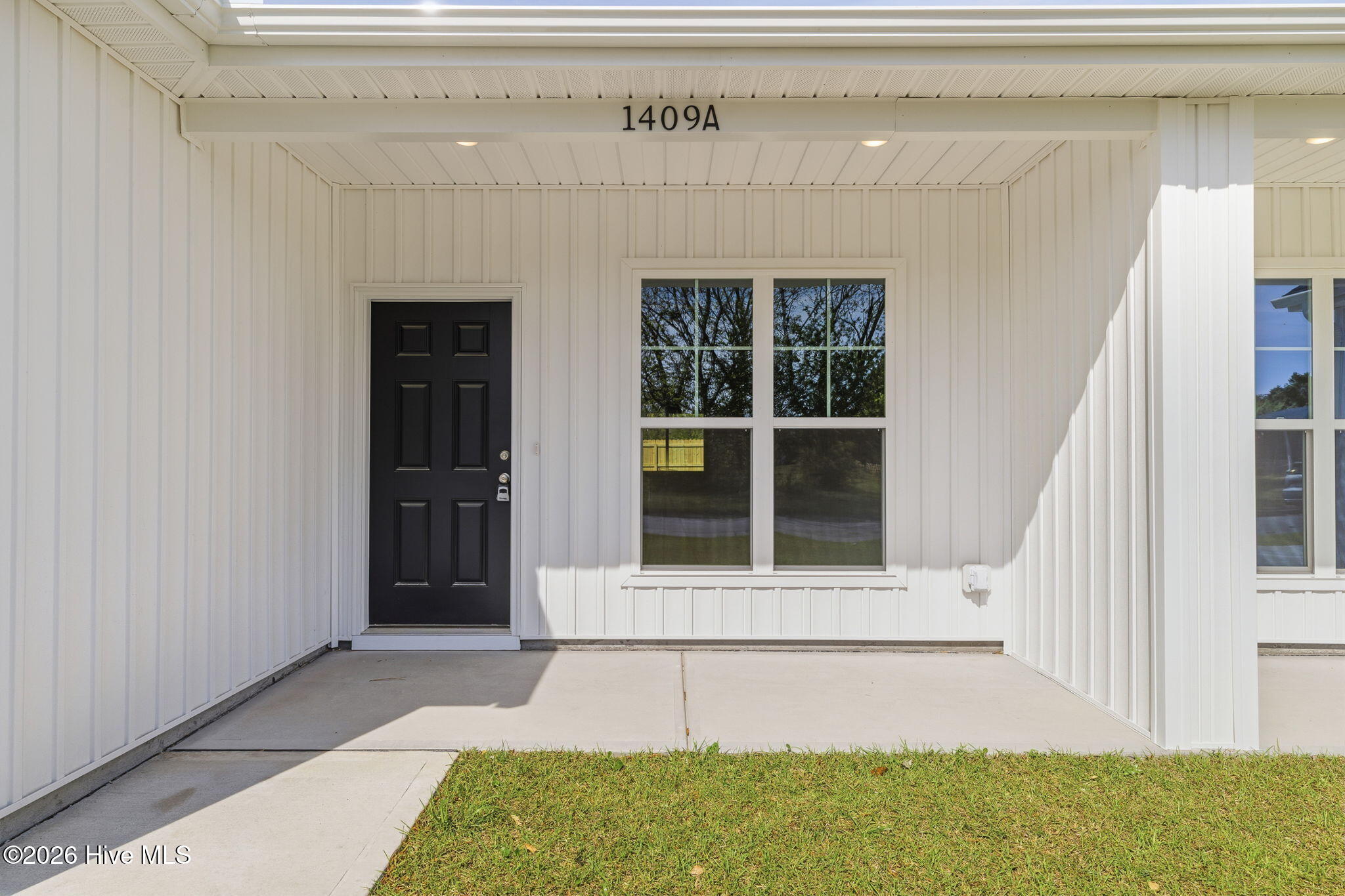 100562147 | Photo 31