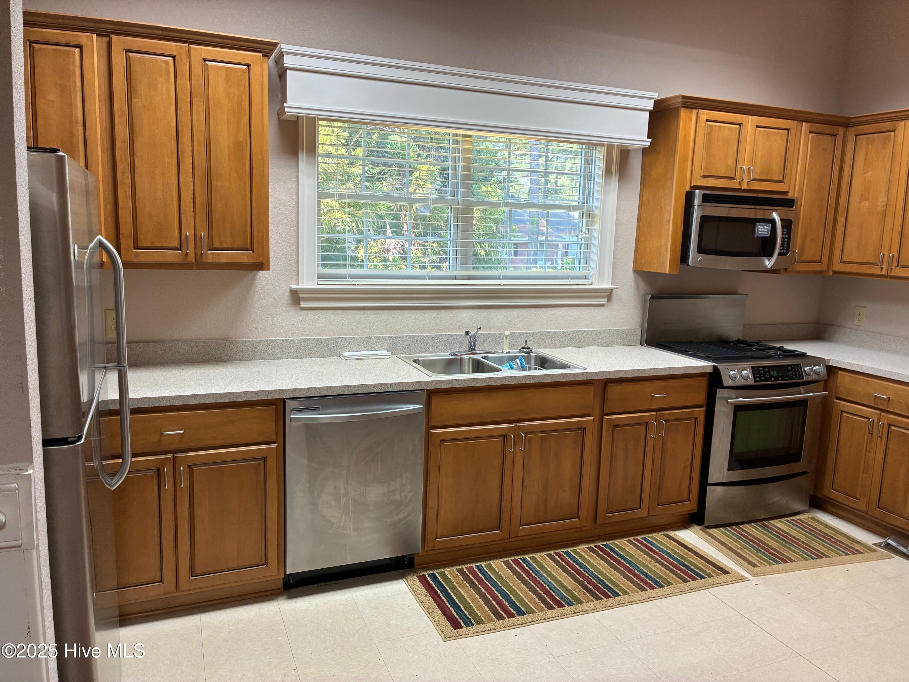 1880 W City Drive, Elizabeth City, NC, 27909