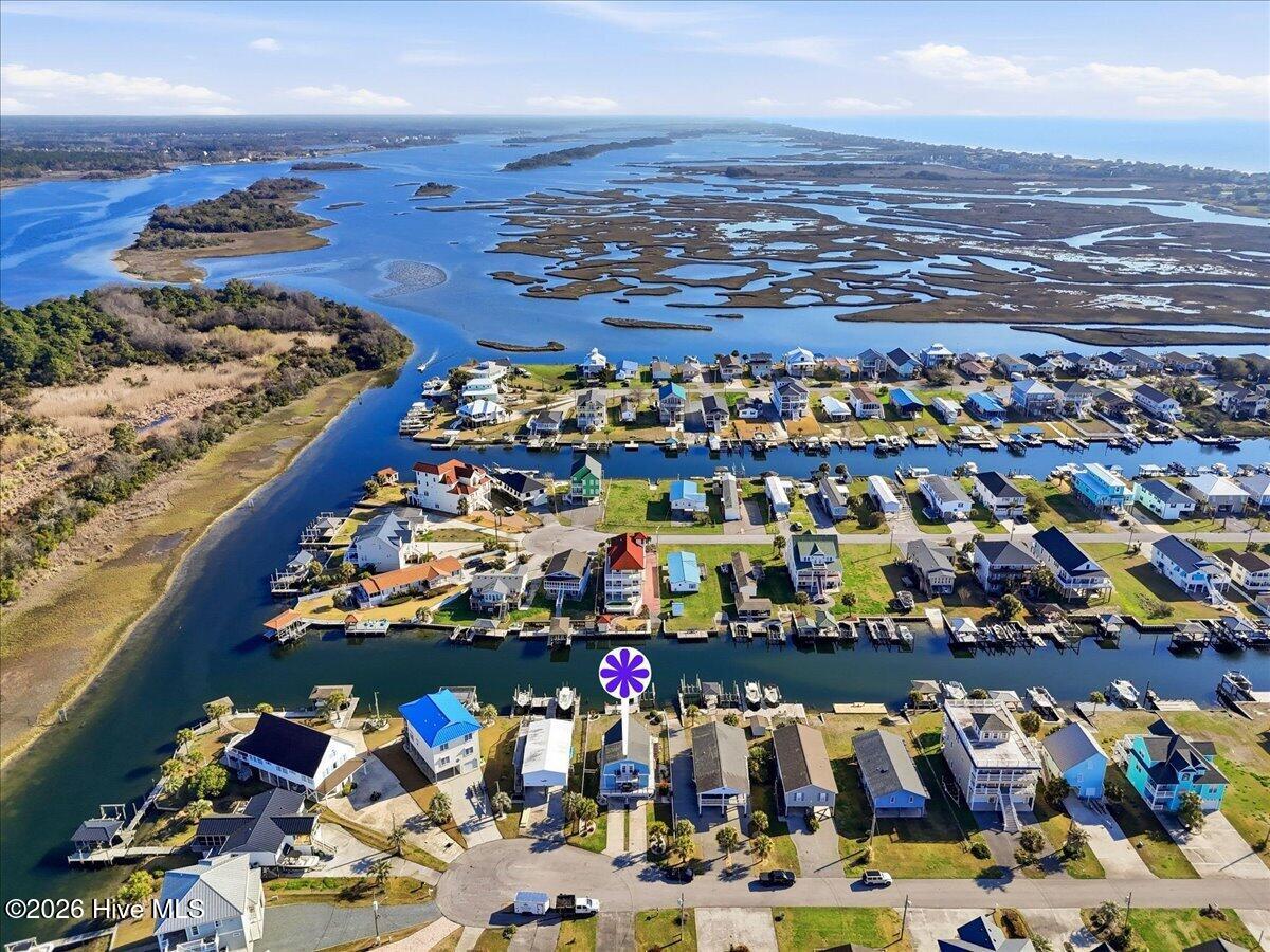 100559850 | Photo 103