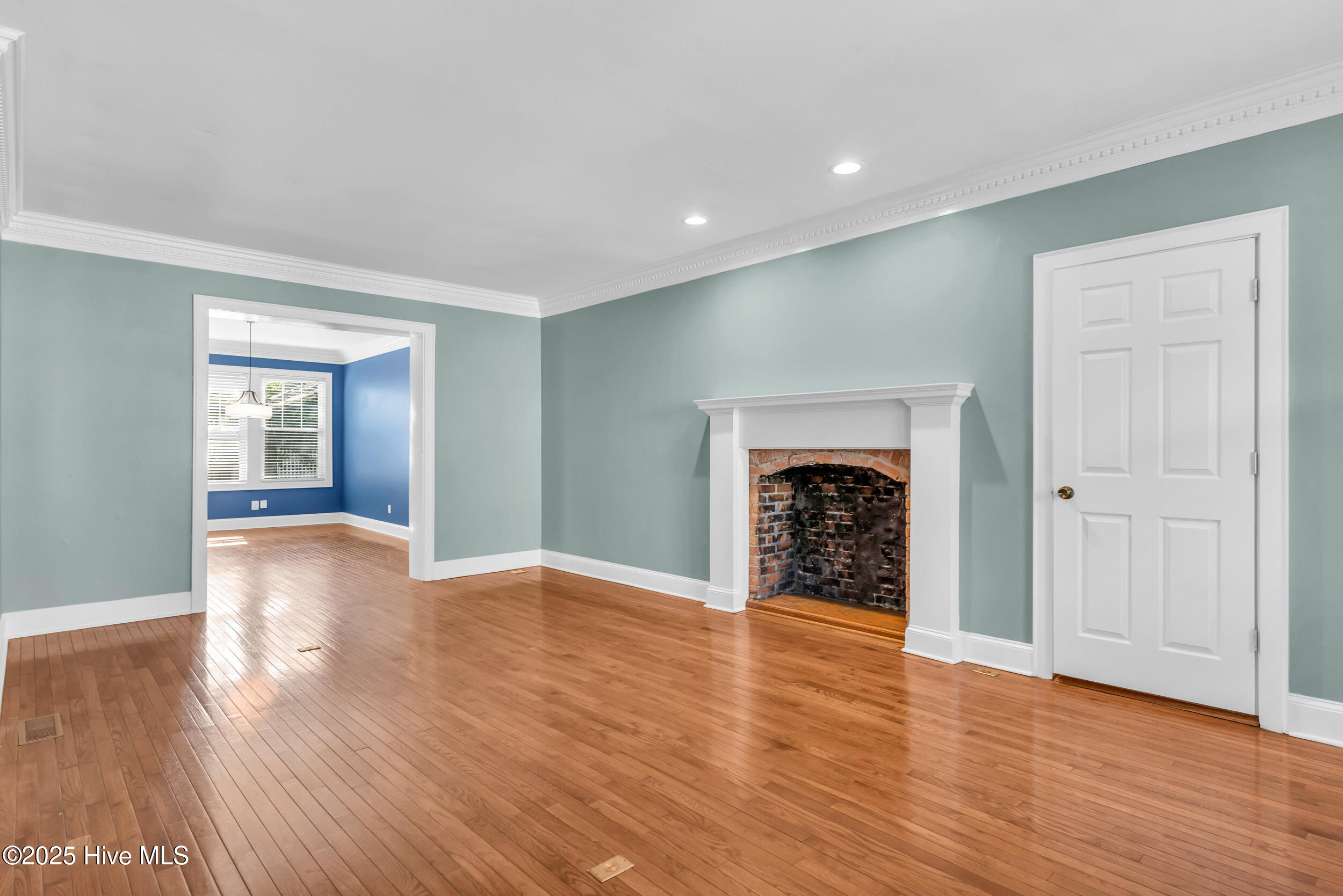 100514178 | Photo 20