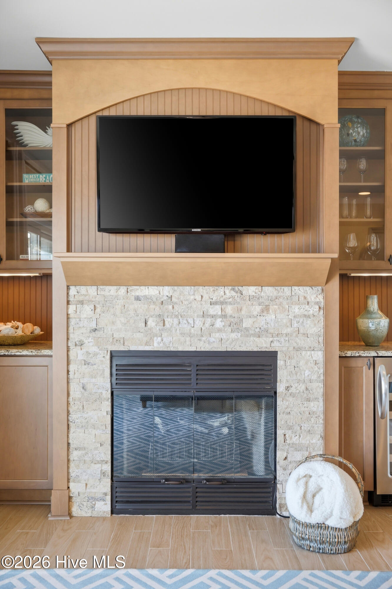 100559731 | Photo 15