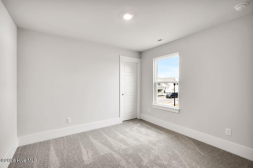 100560056 | Photo 30