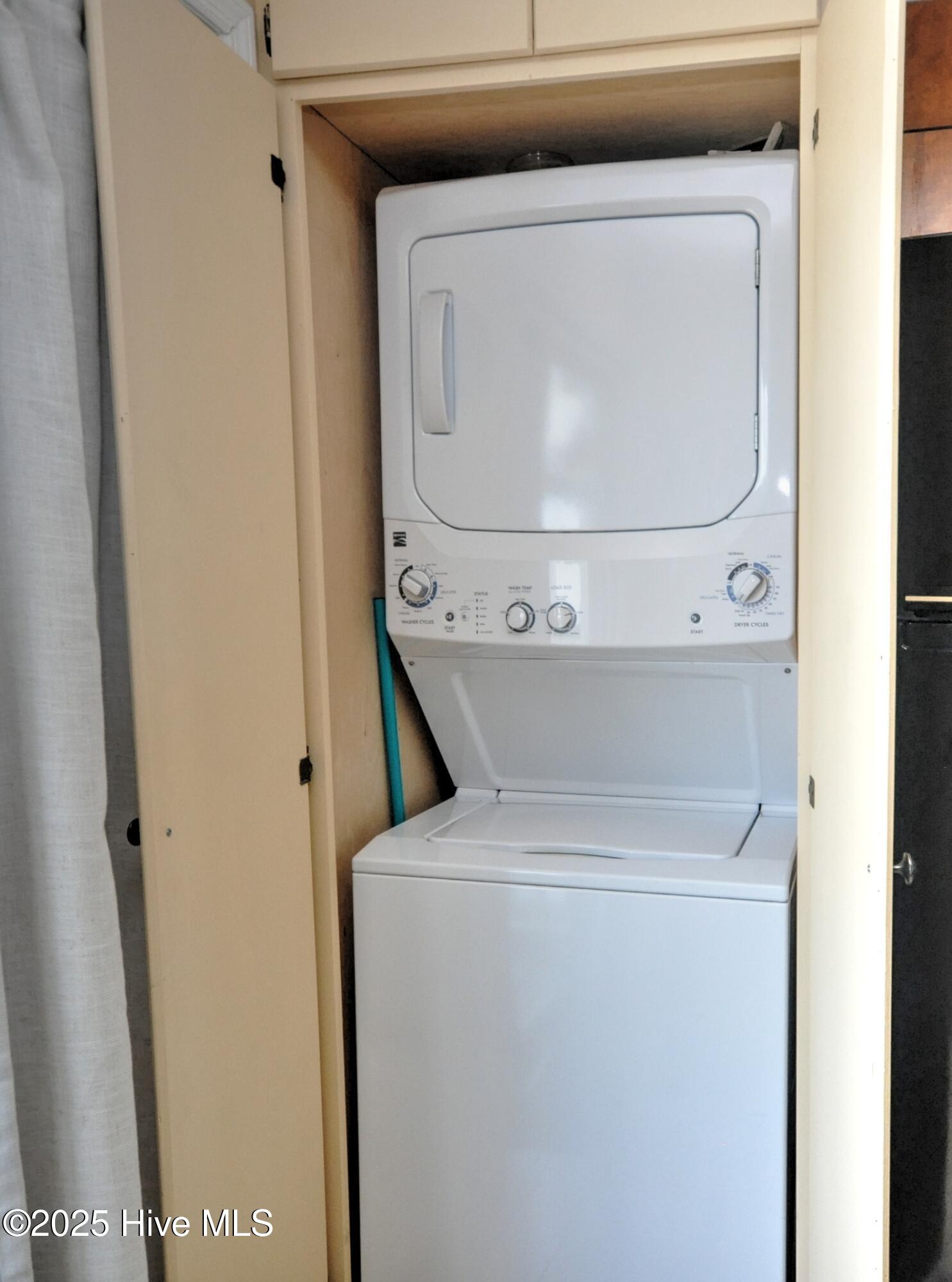 100511603 | Photo 19