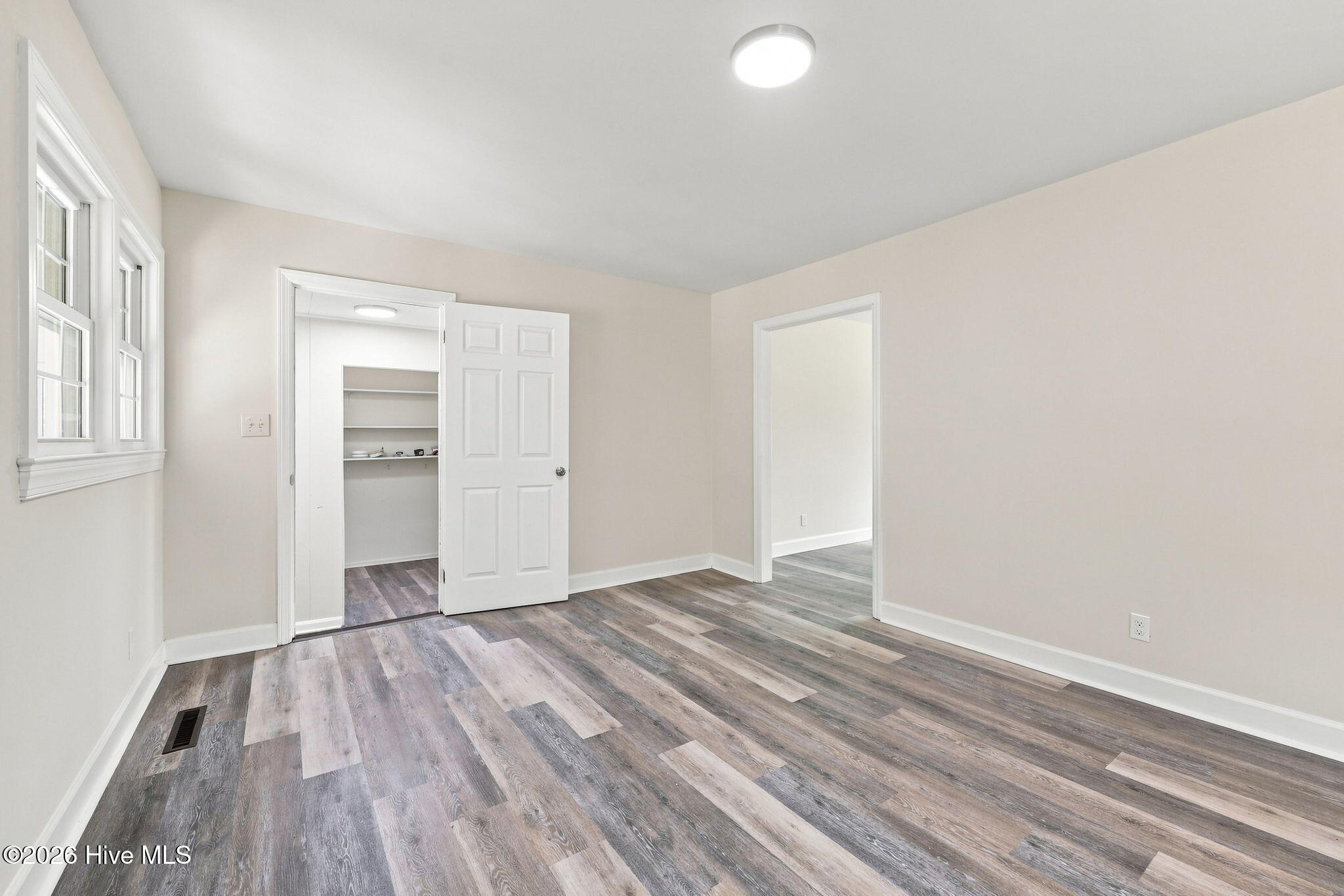 2554 Forest 