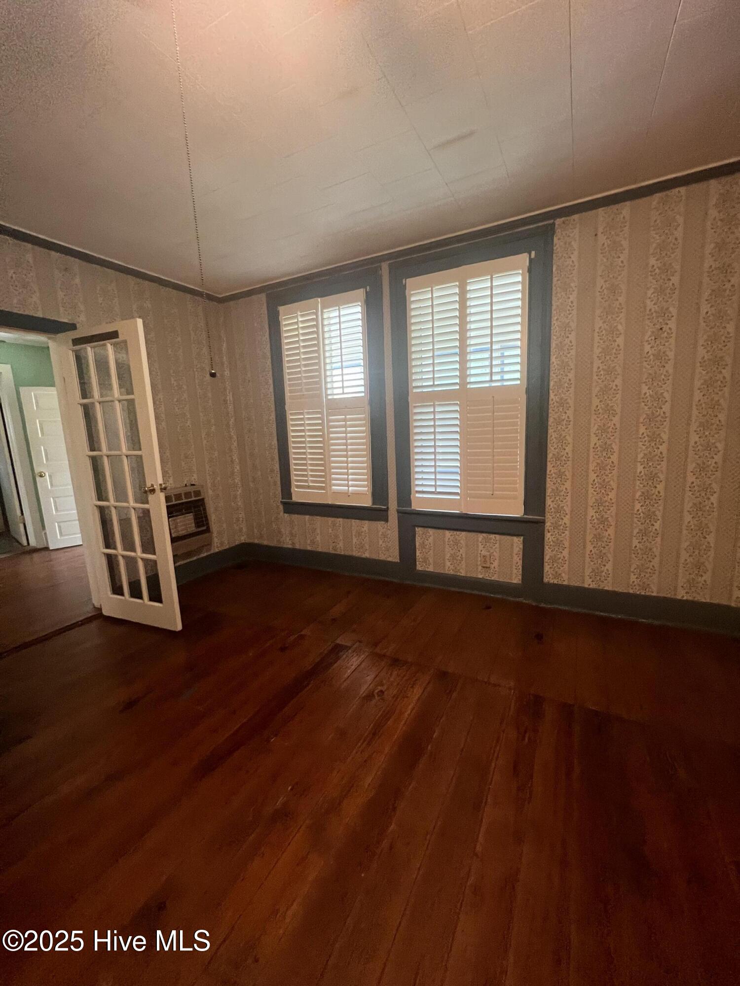 105 S Front Street