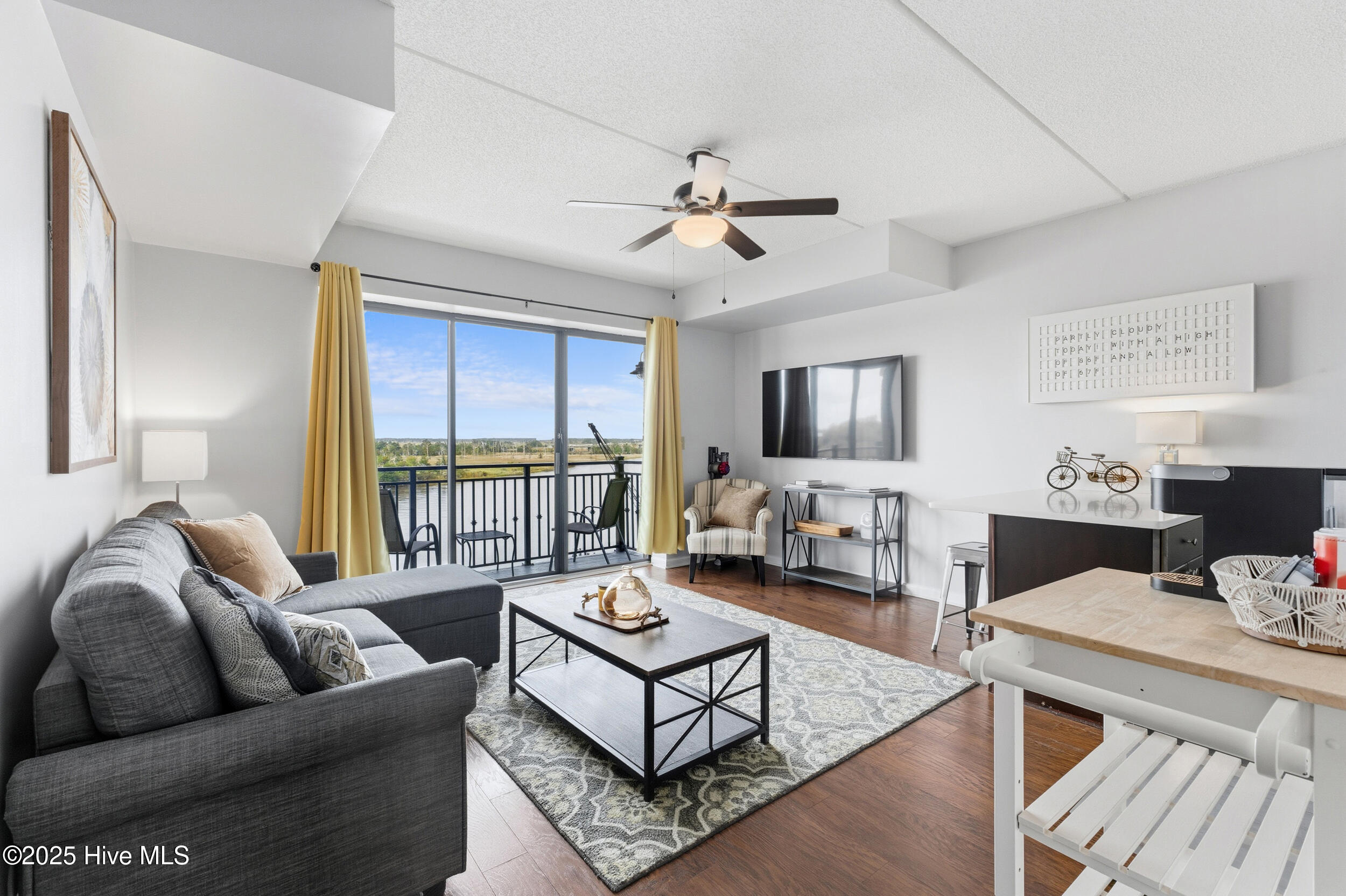 106 N Water Street UNIT 702, Wilmington, NC, 28401