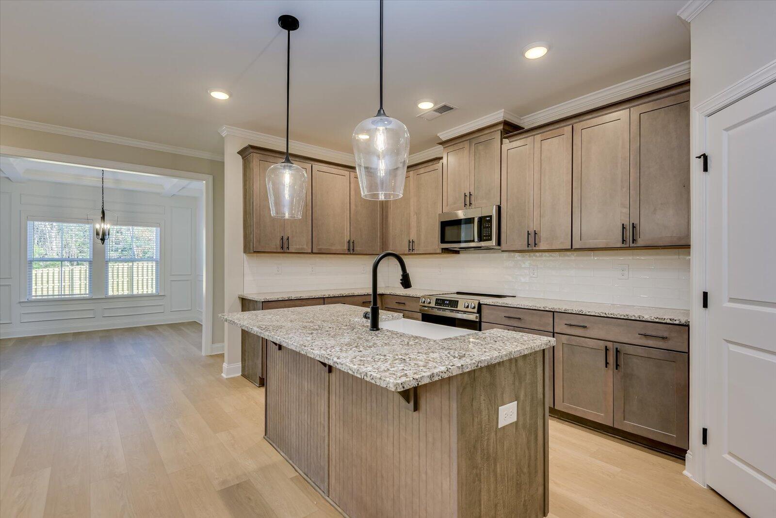 12-112-DSC_5162LRenfused