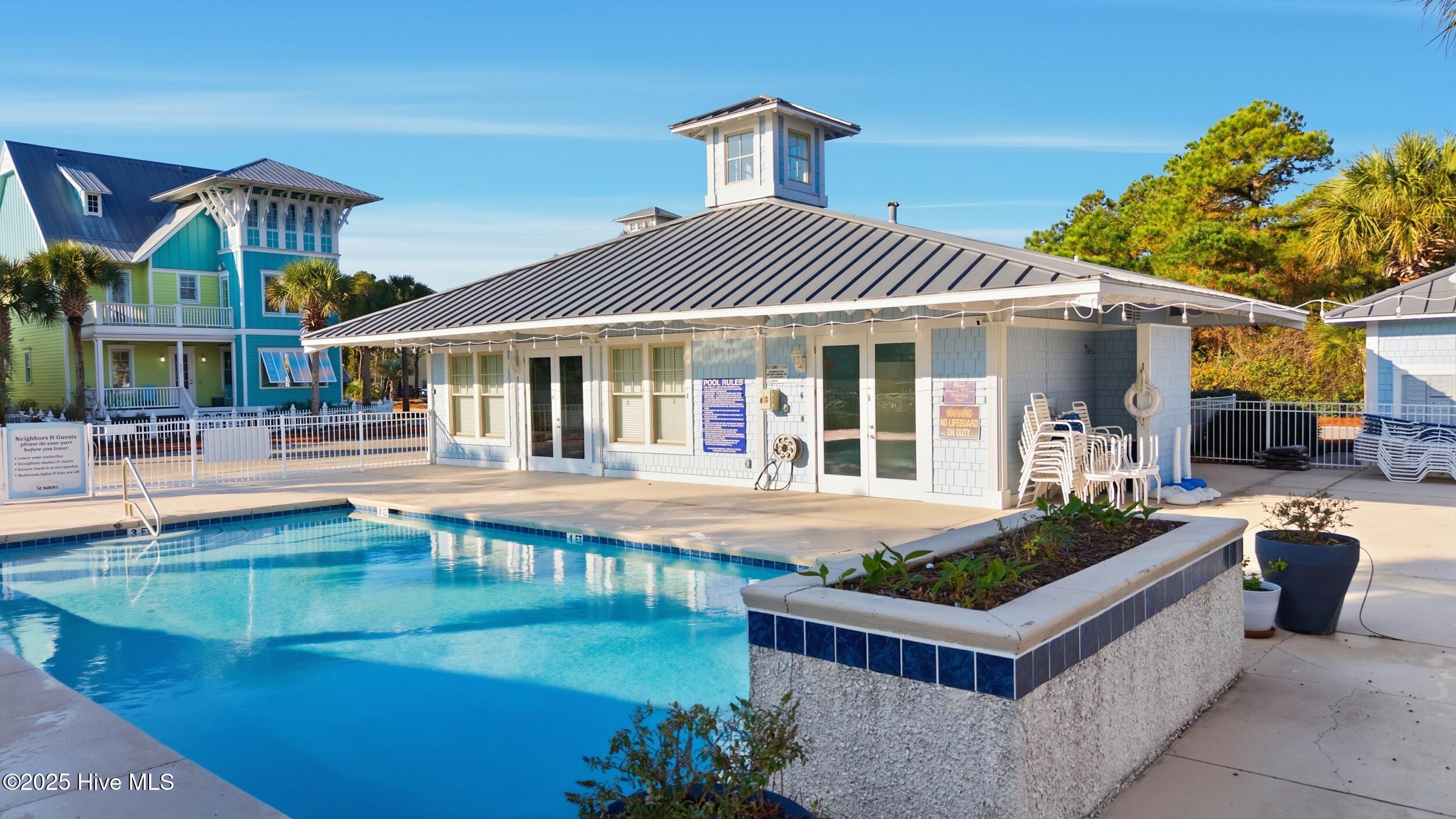 100543179 | Photo 82