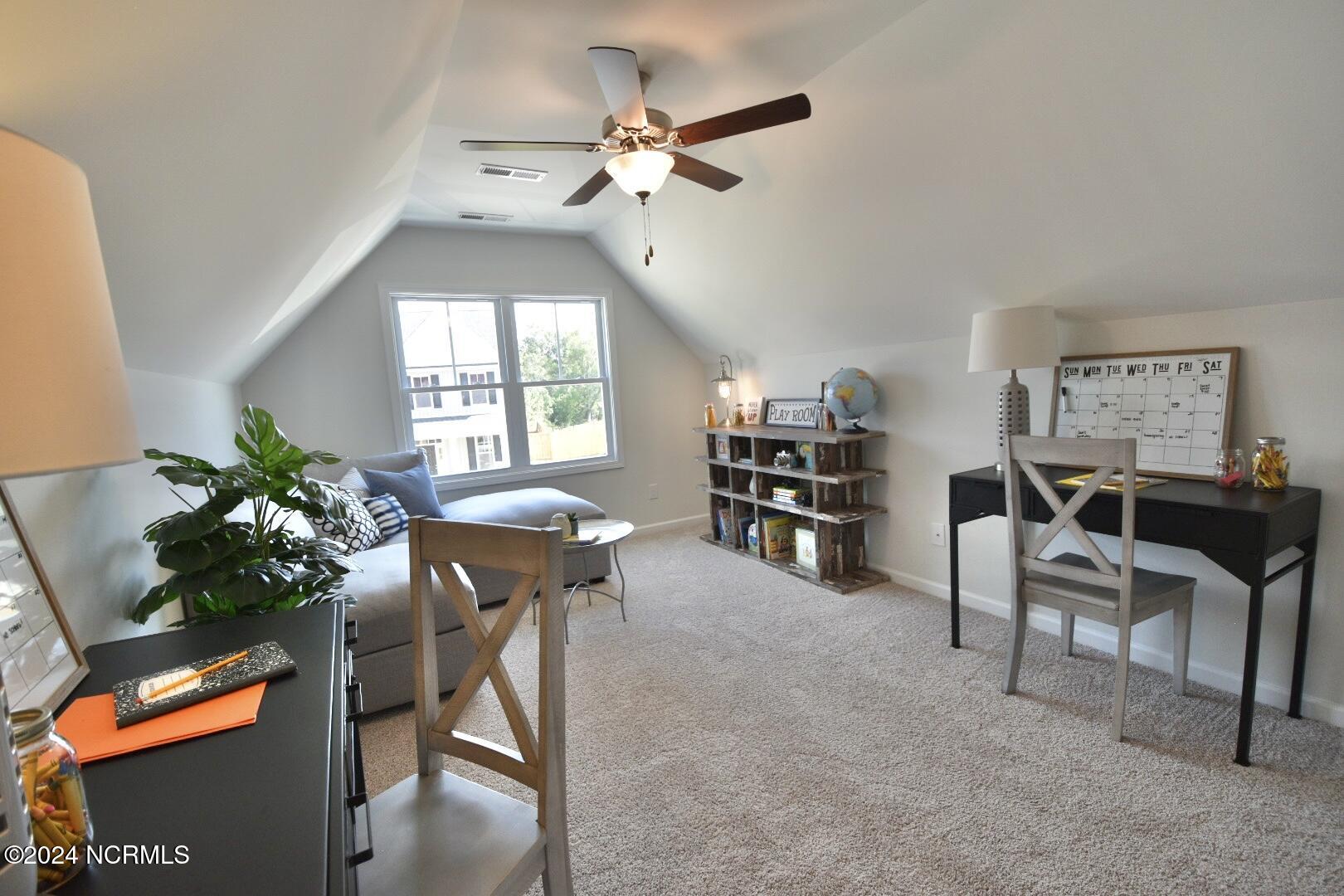 100538321 | Photo 41