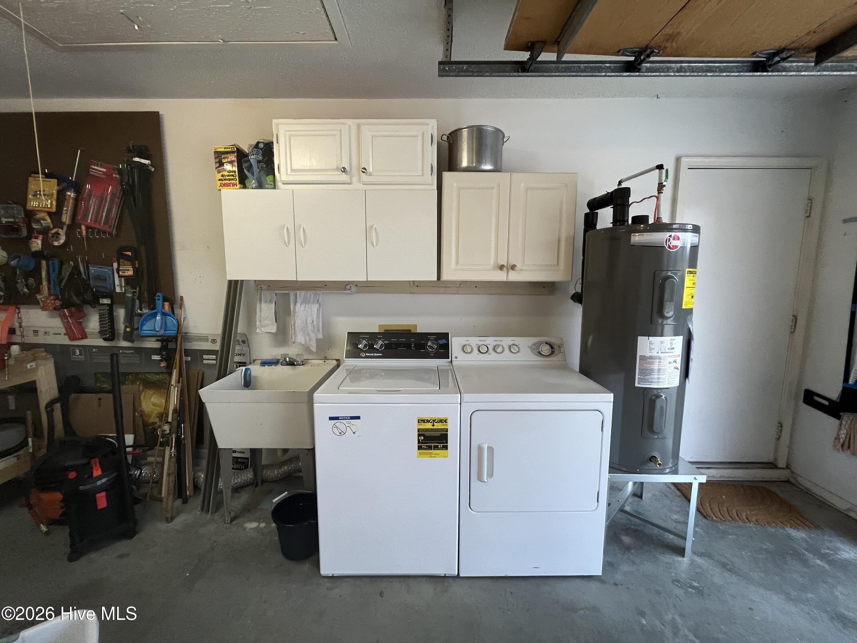 100556332 | Photo 23