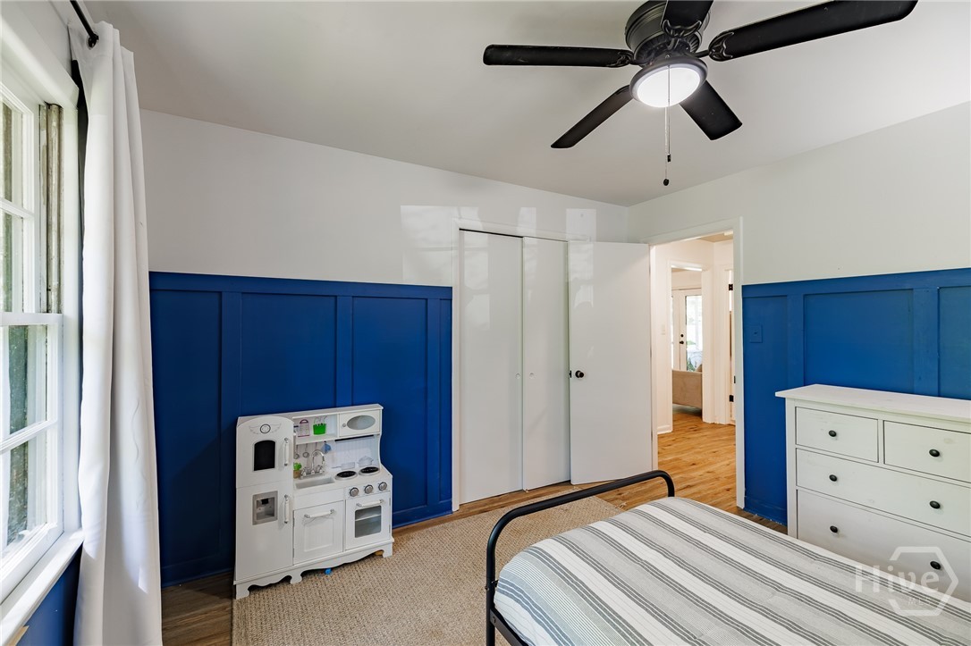 1070 Sunnyside Drive