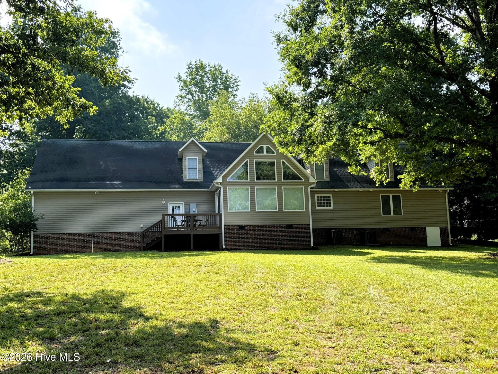 Back of the home, faces Lake Tillery