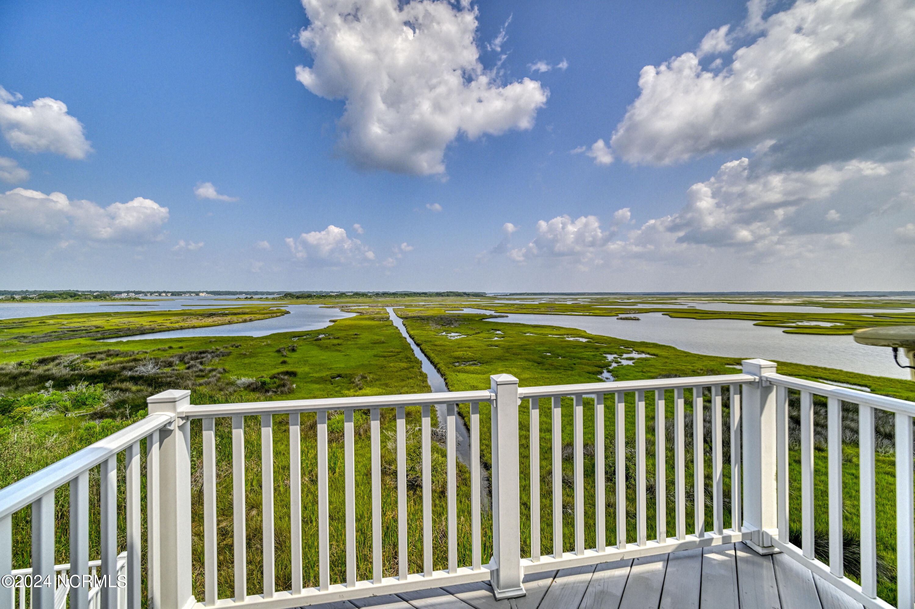 100500754 | Photo 33