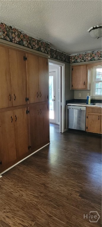 Photo 4 of Single family home for sale at 223 Sea Is Dr, Savannah, GA 31410 | MLS# SA367274 | Listing updated on 2026-10-29