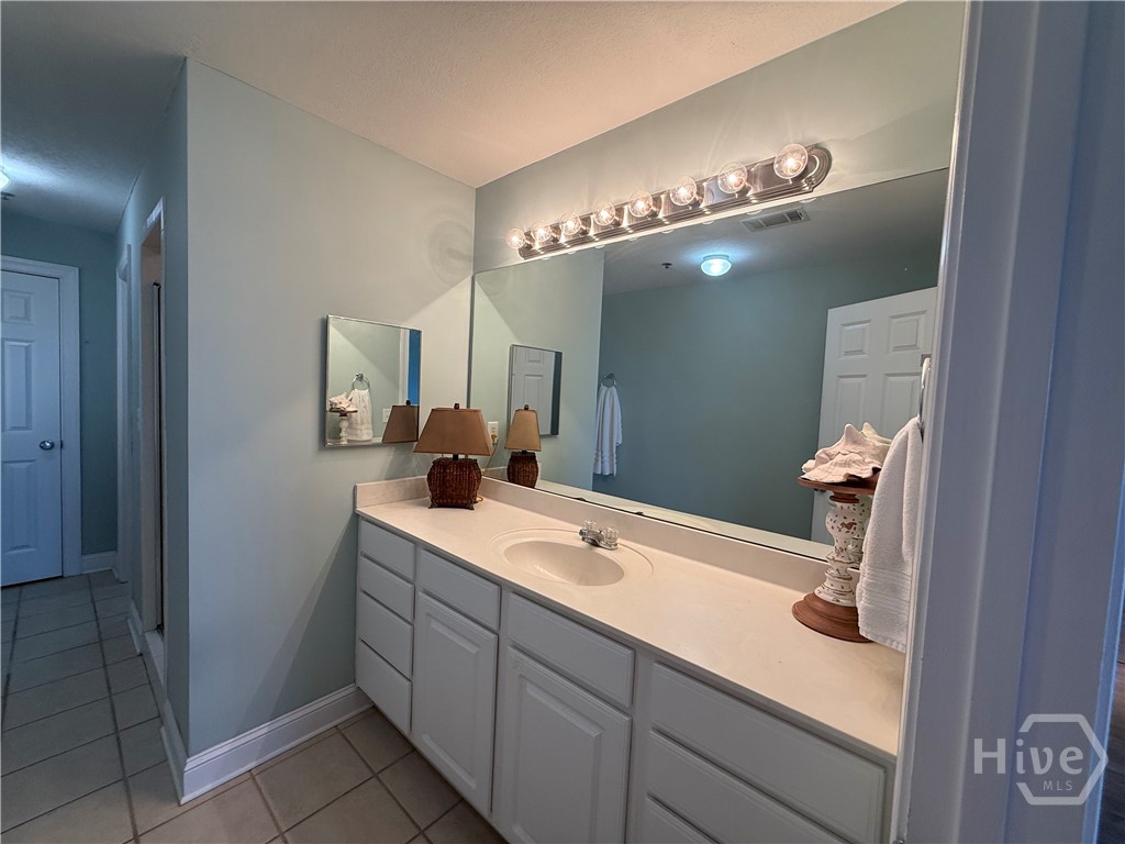 Primary Bath Large Vanity plenty of storage