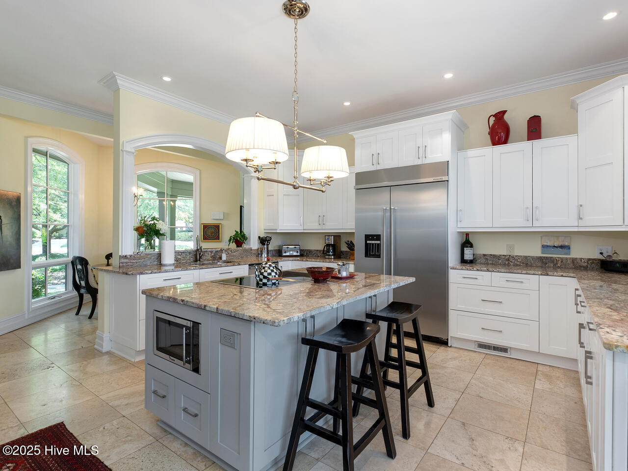 100526080 | Photo 16