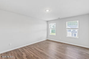 100538621 | Photo 24