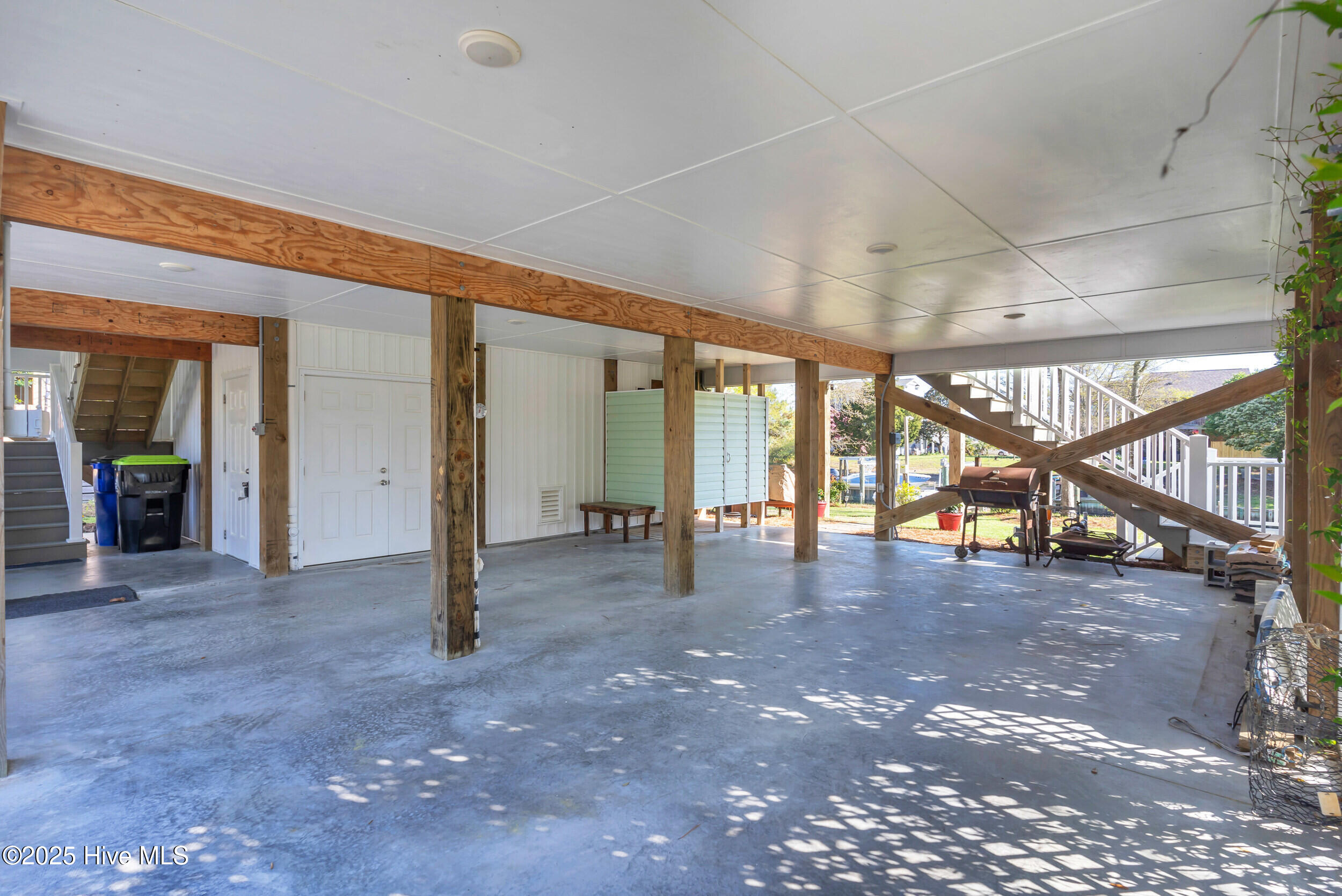 107 SW 25th Street, Oak Island, NC, 28465