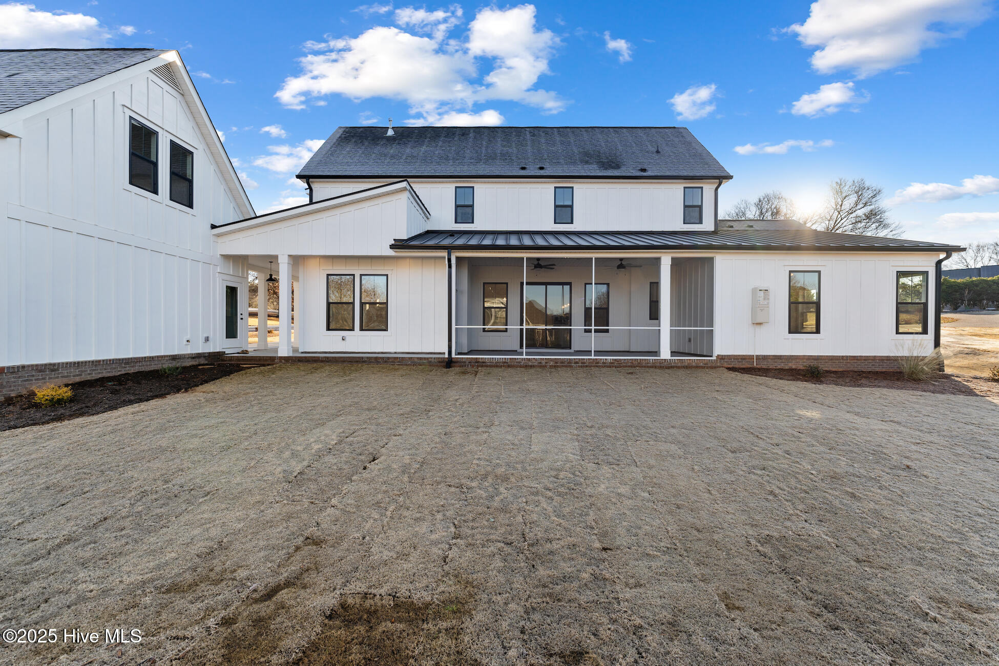 100507378 | Photo 34