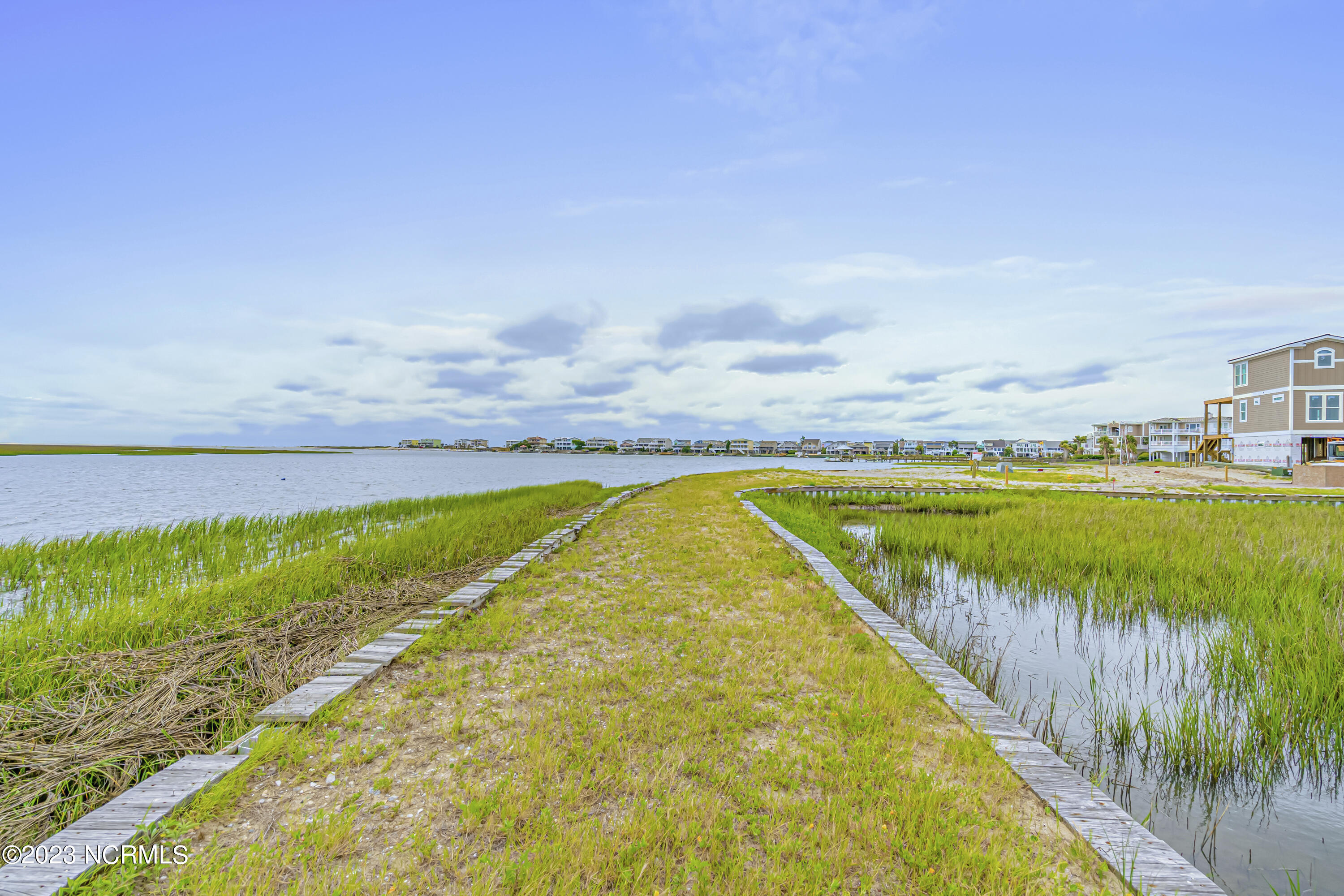 100388234 | Photo 28