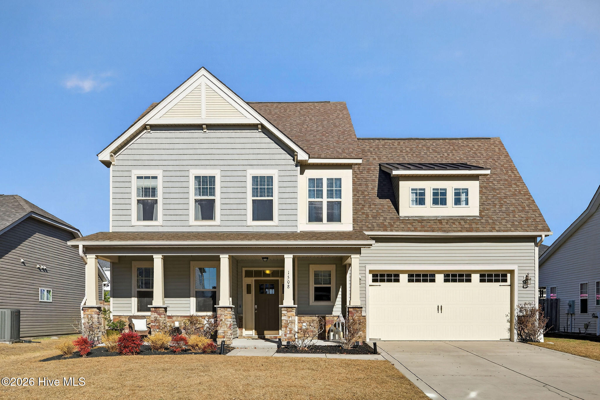 100552959 | Photo 50