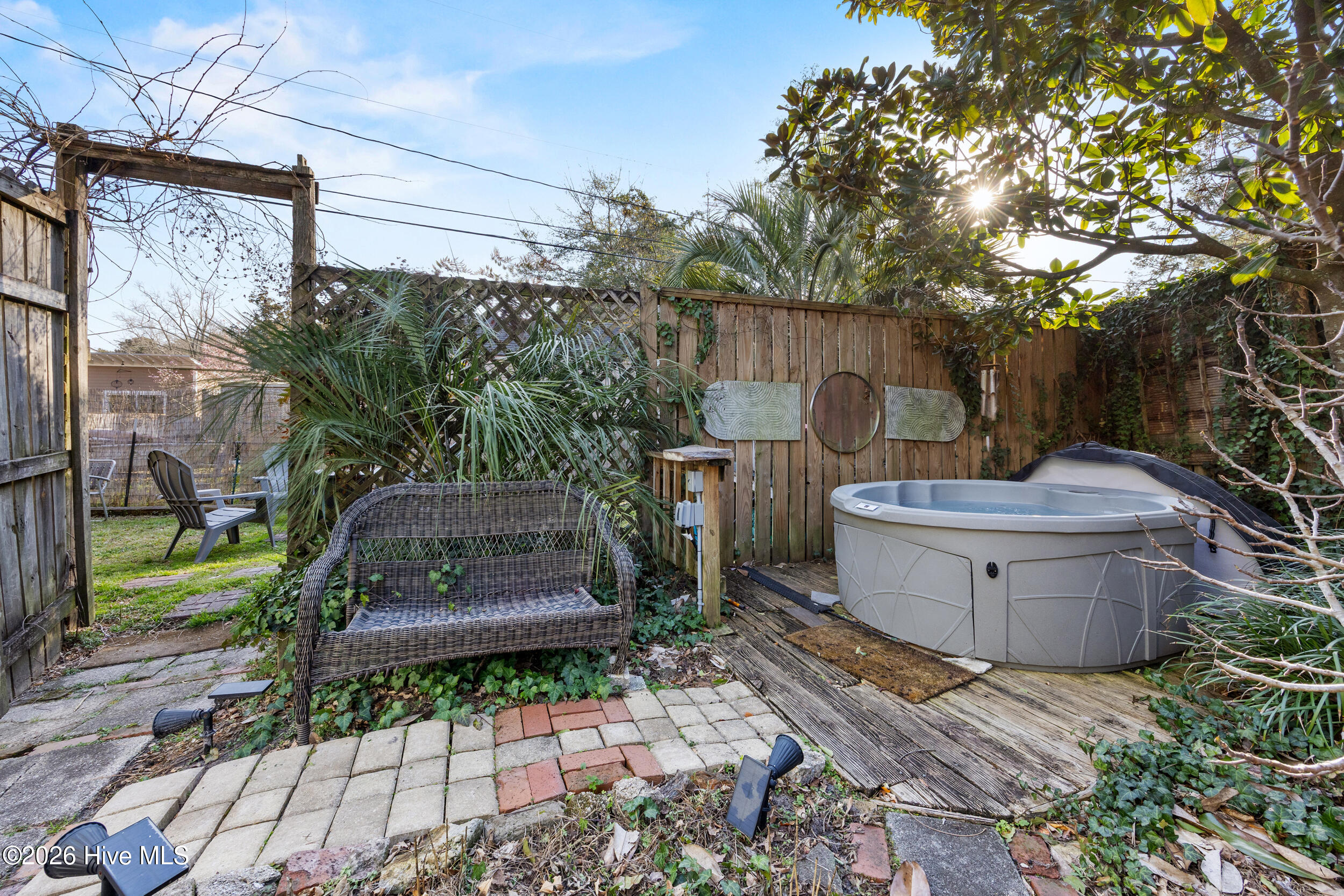 100559586 | Photo 80