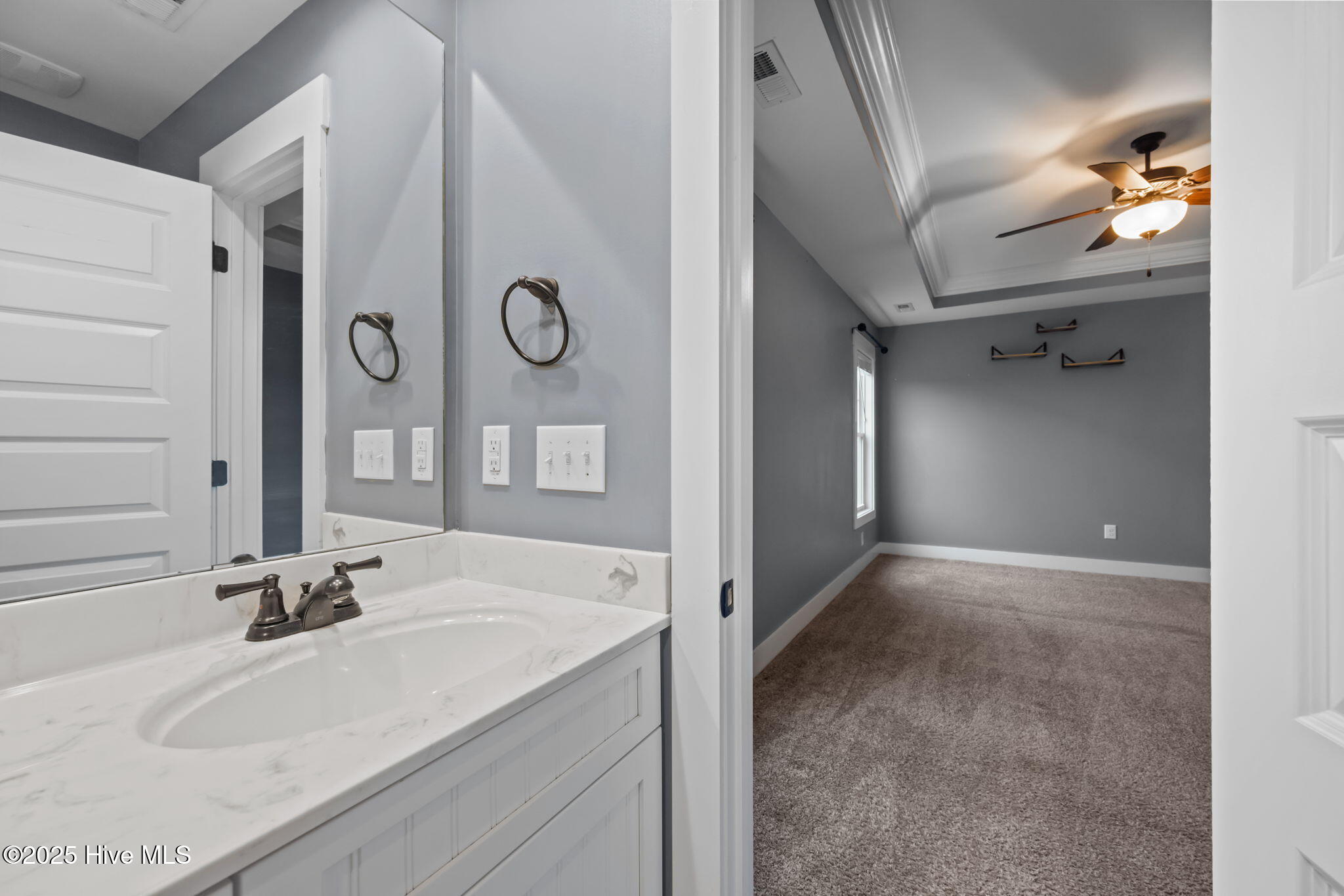 100544347 | Photo 27