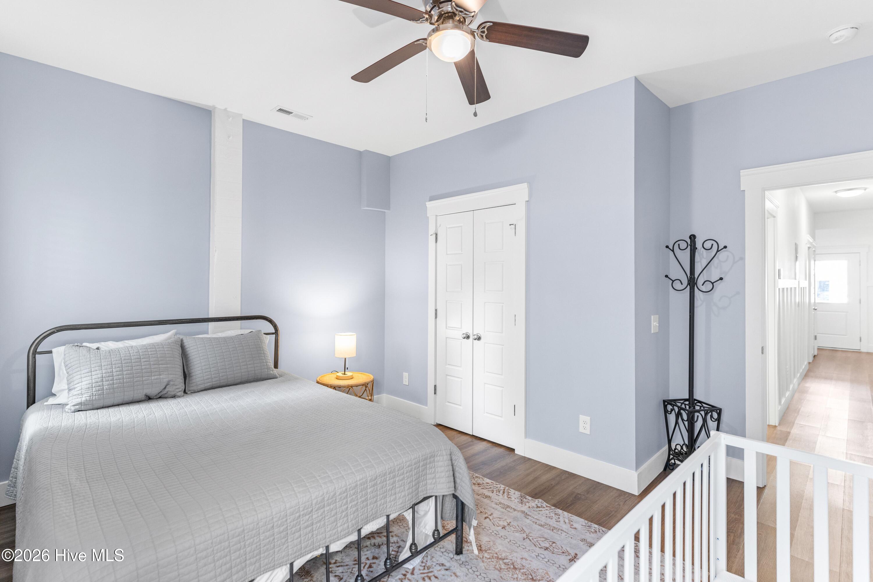 100551321 | Photo 23