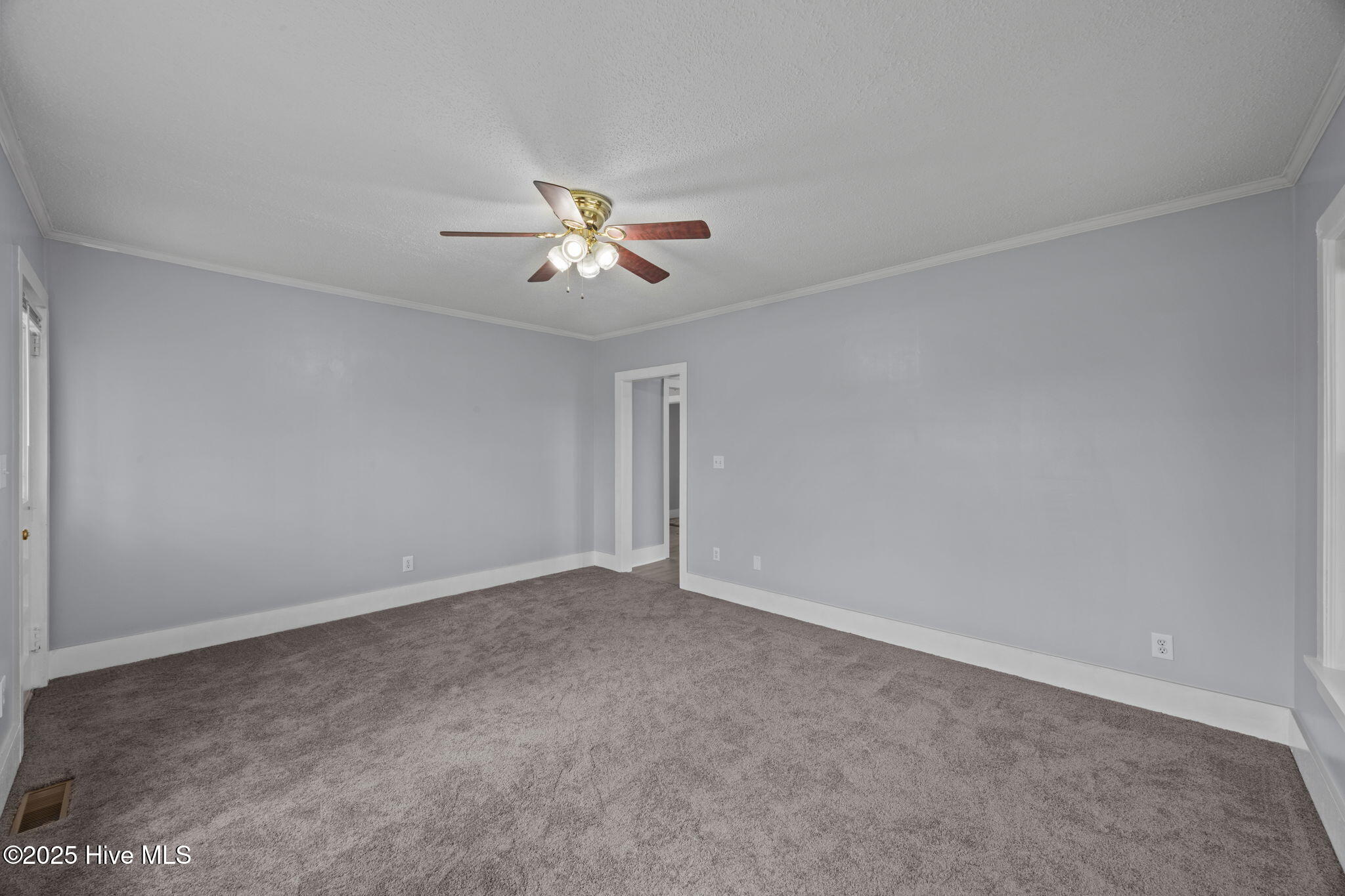 23-web-or-mls-0C0A9183