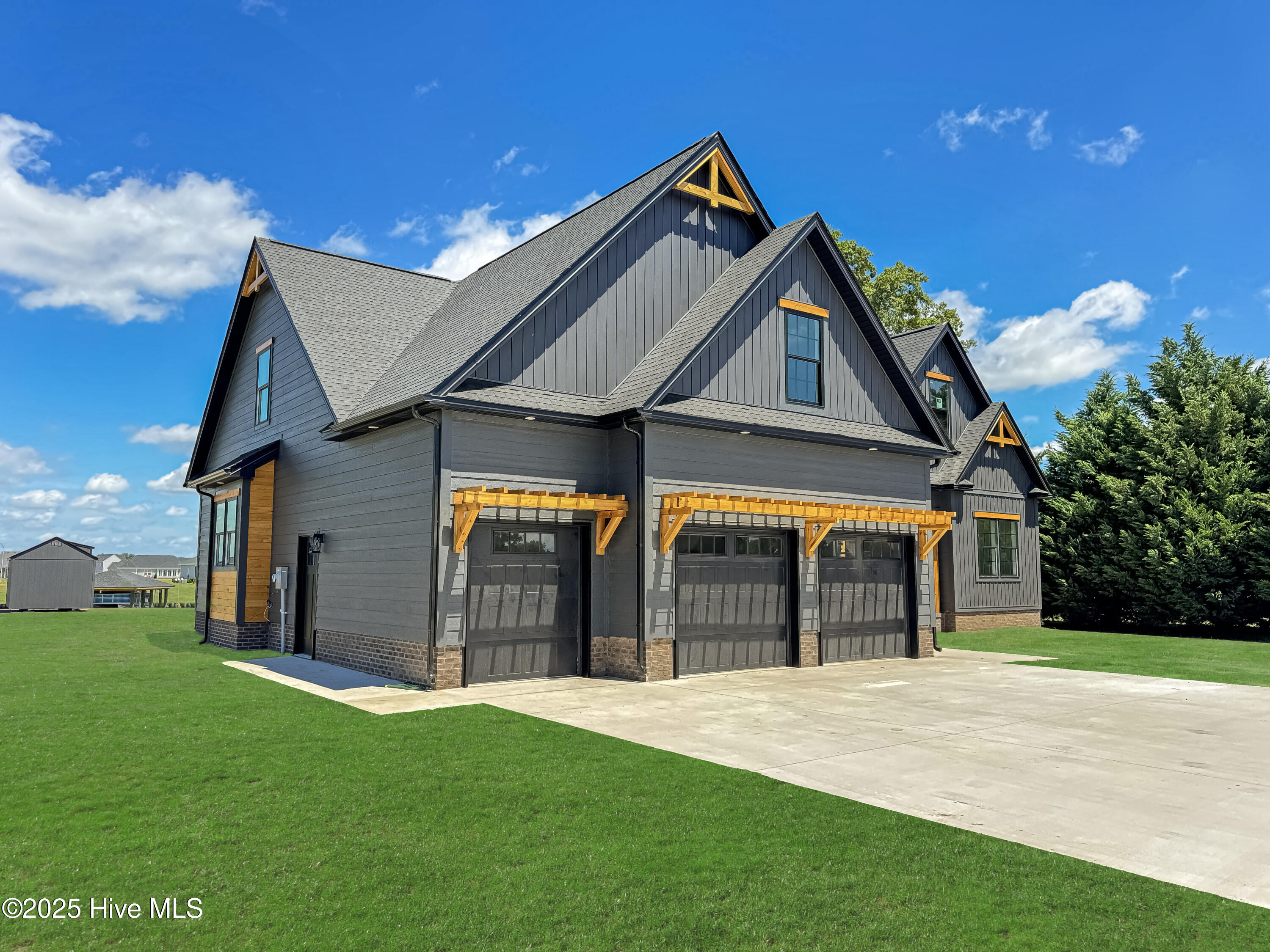 Homes for sale in Elizabeth City, NC | 2224 Yawl St, Elizabeth City, NC 27909 | MLS# 100539869